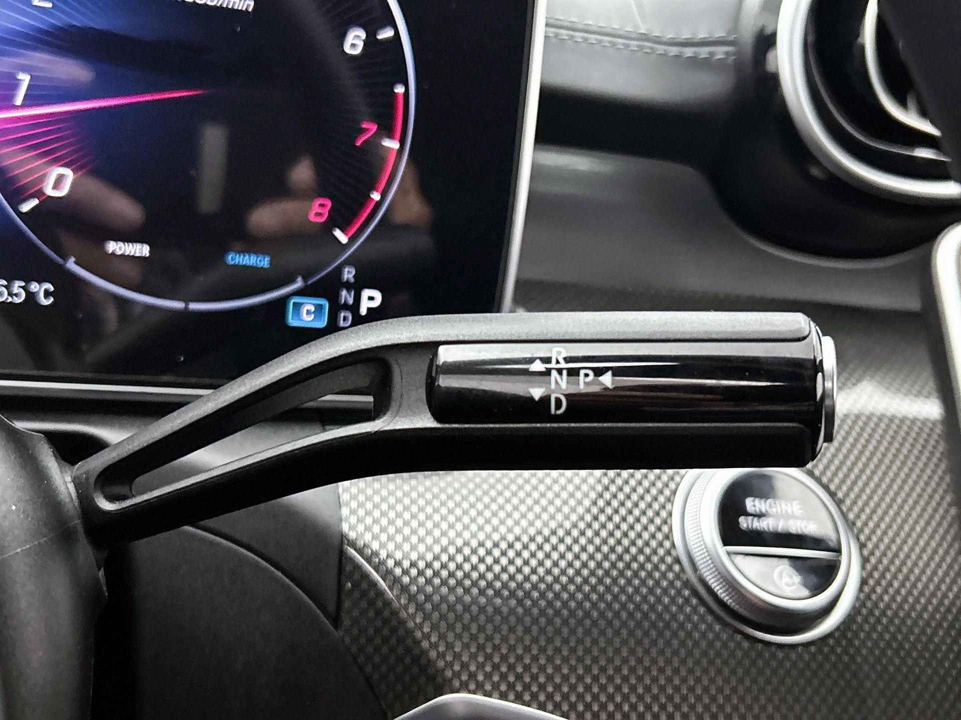 Mercedes-Benz-C-Klasse-image-46