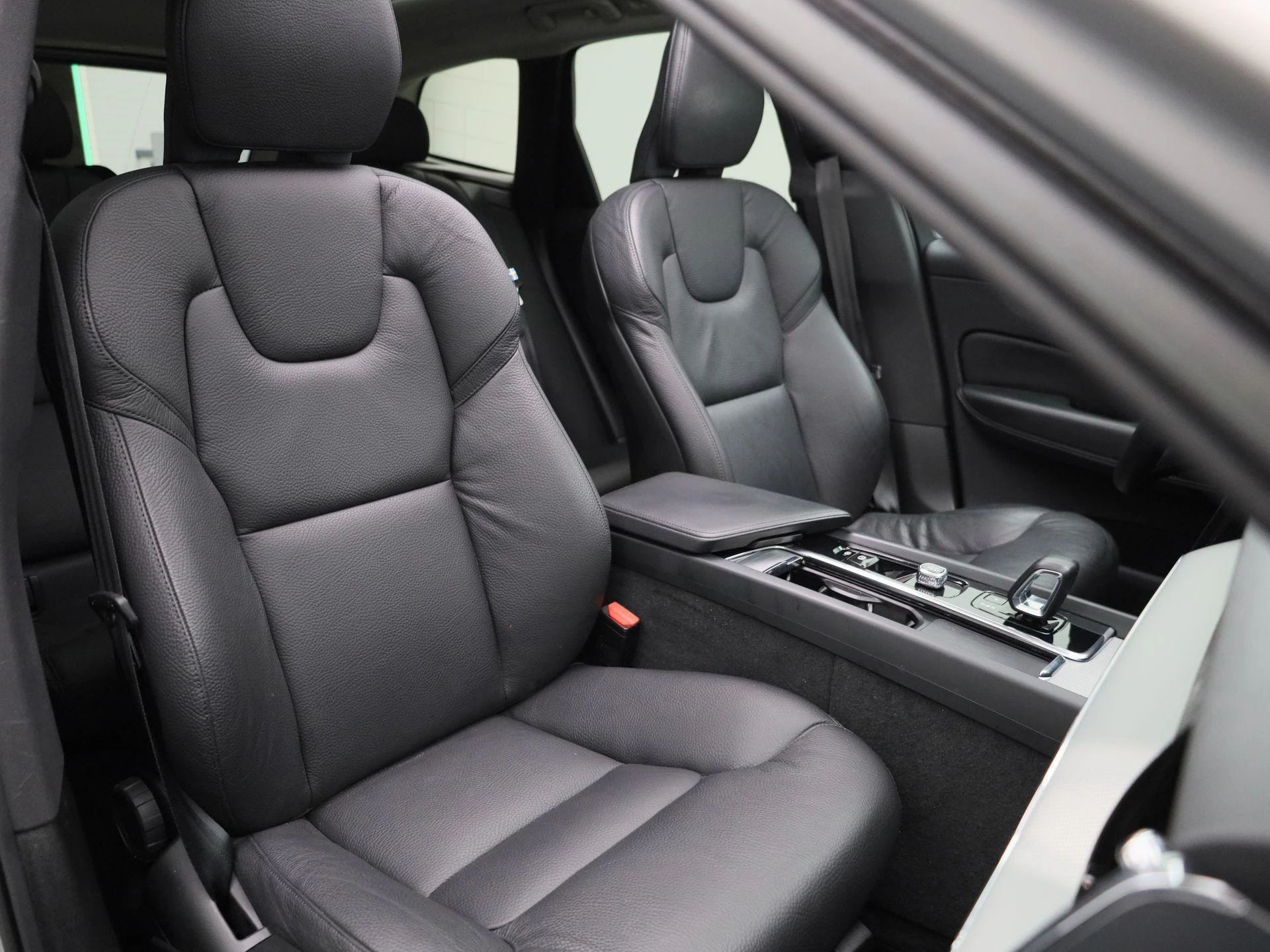 Volvo-XC60-image-42