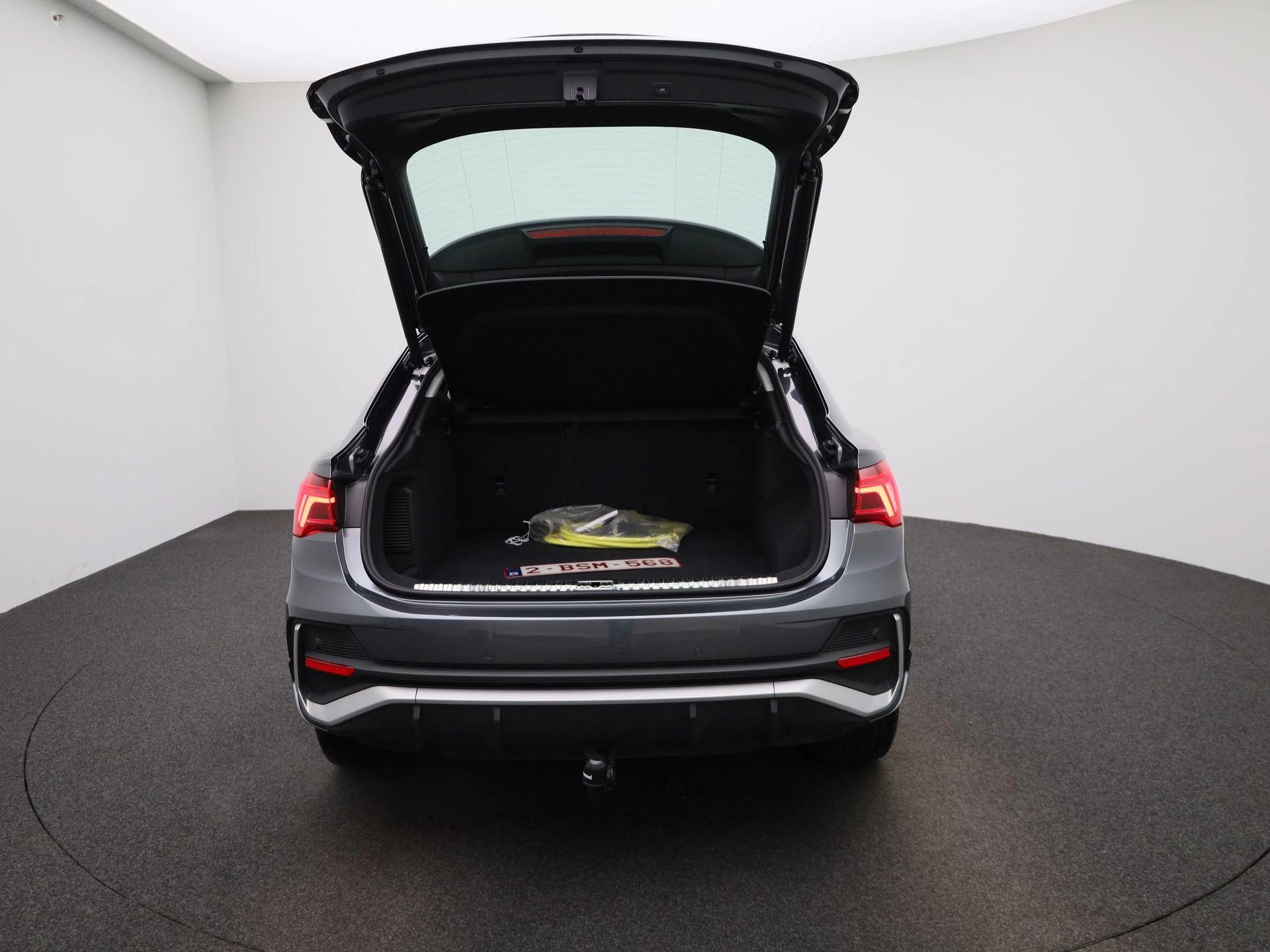 Audi-Q3-image-10