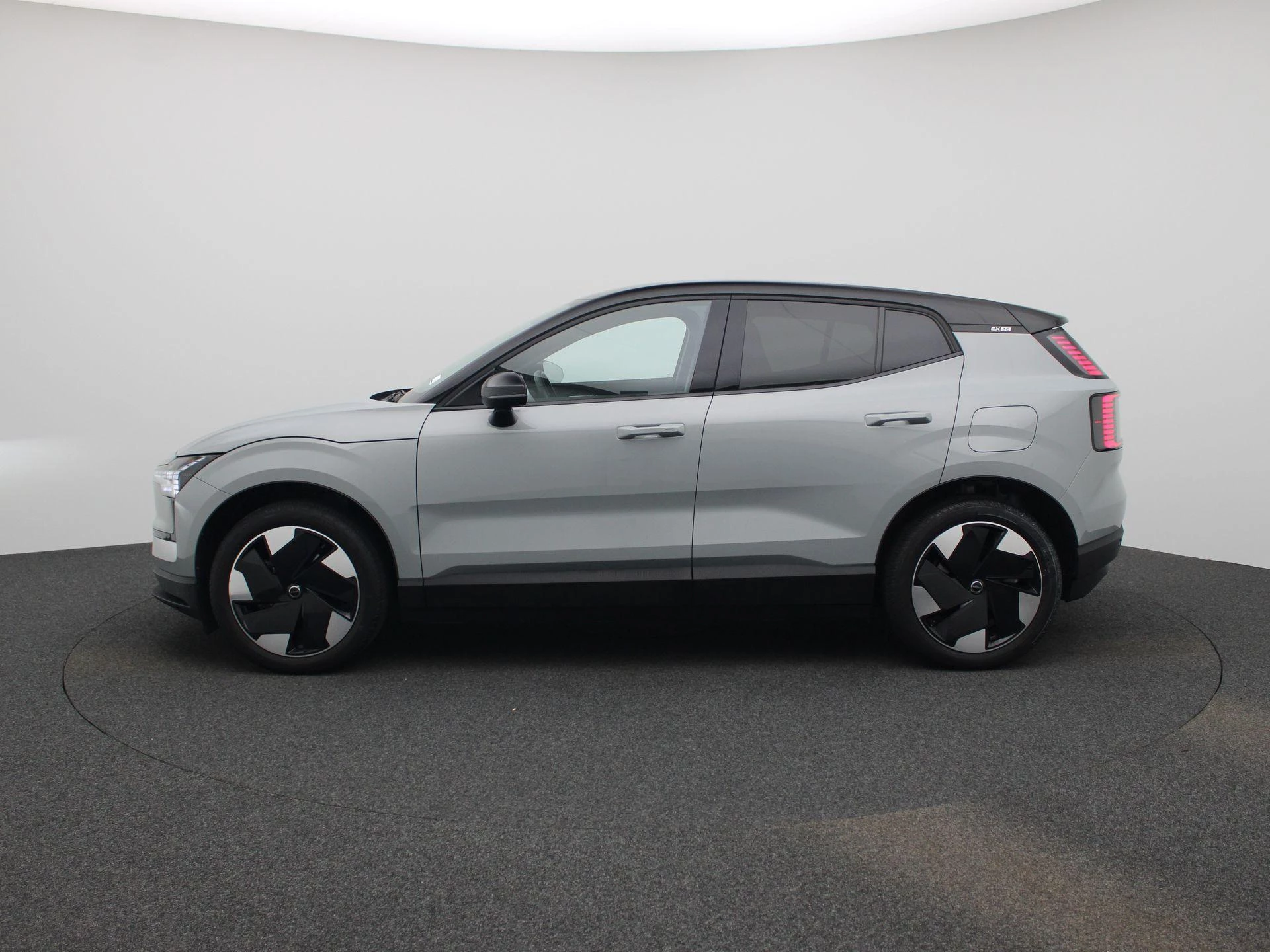 Volvo EX30 Single Motor Plus
