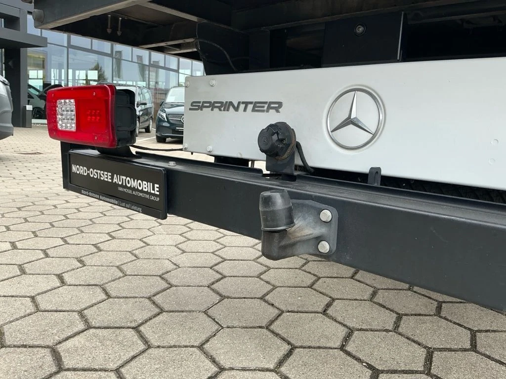 Mercedes-Benz-Sprinter 315-image-20