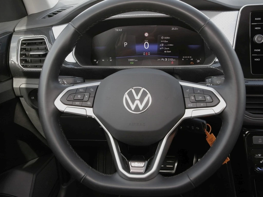 Volkswagen-T-Cross-image-14