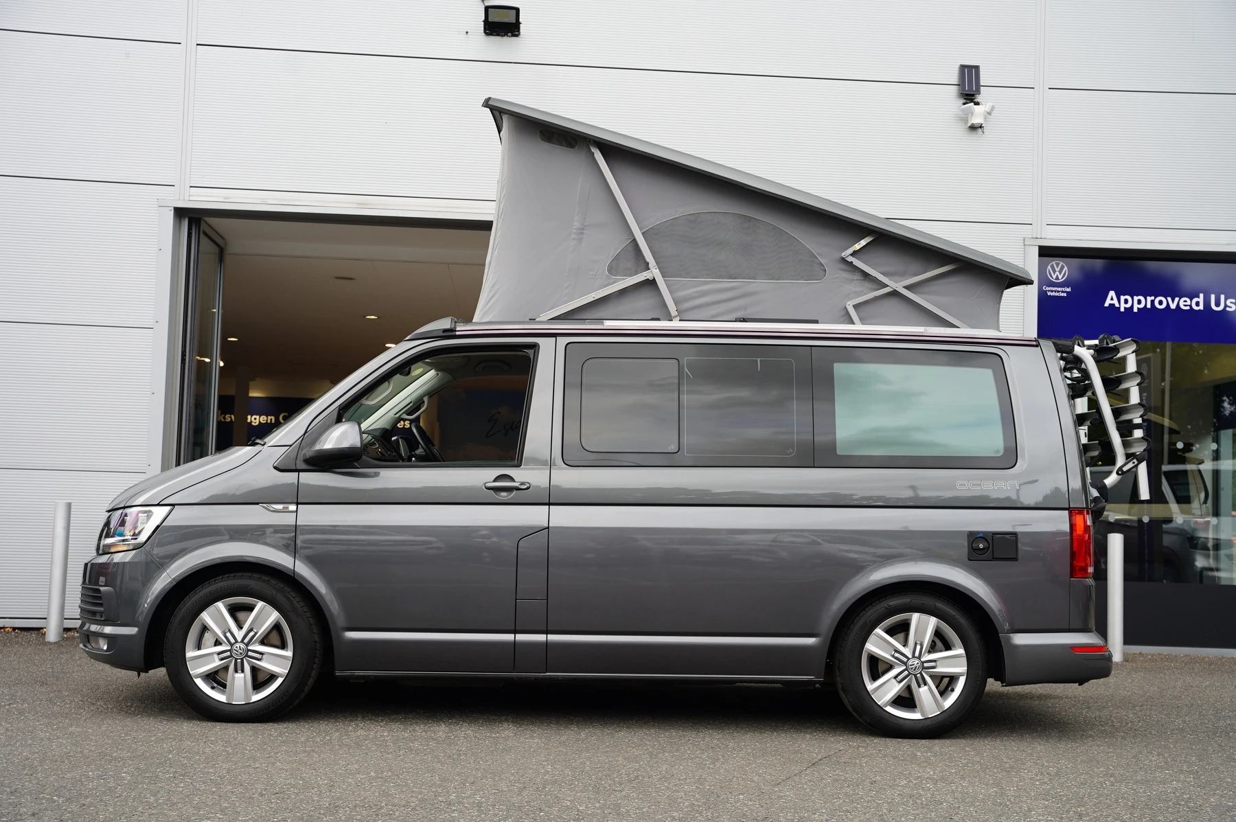 Volkswagen-California-image-14