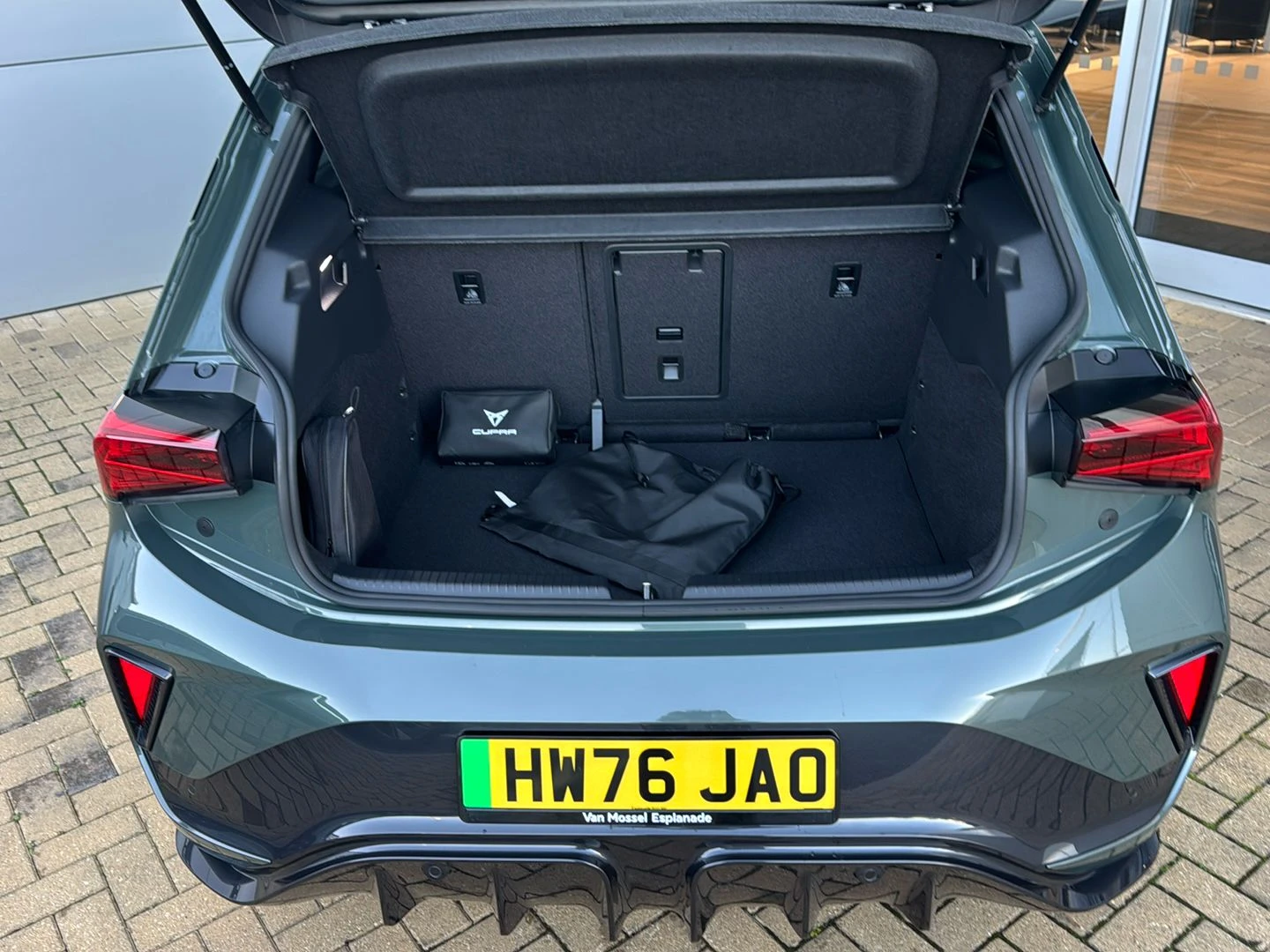 CUPRA-Born-image-14
