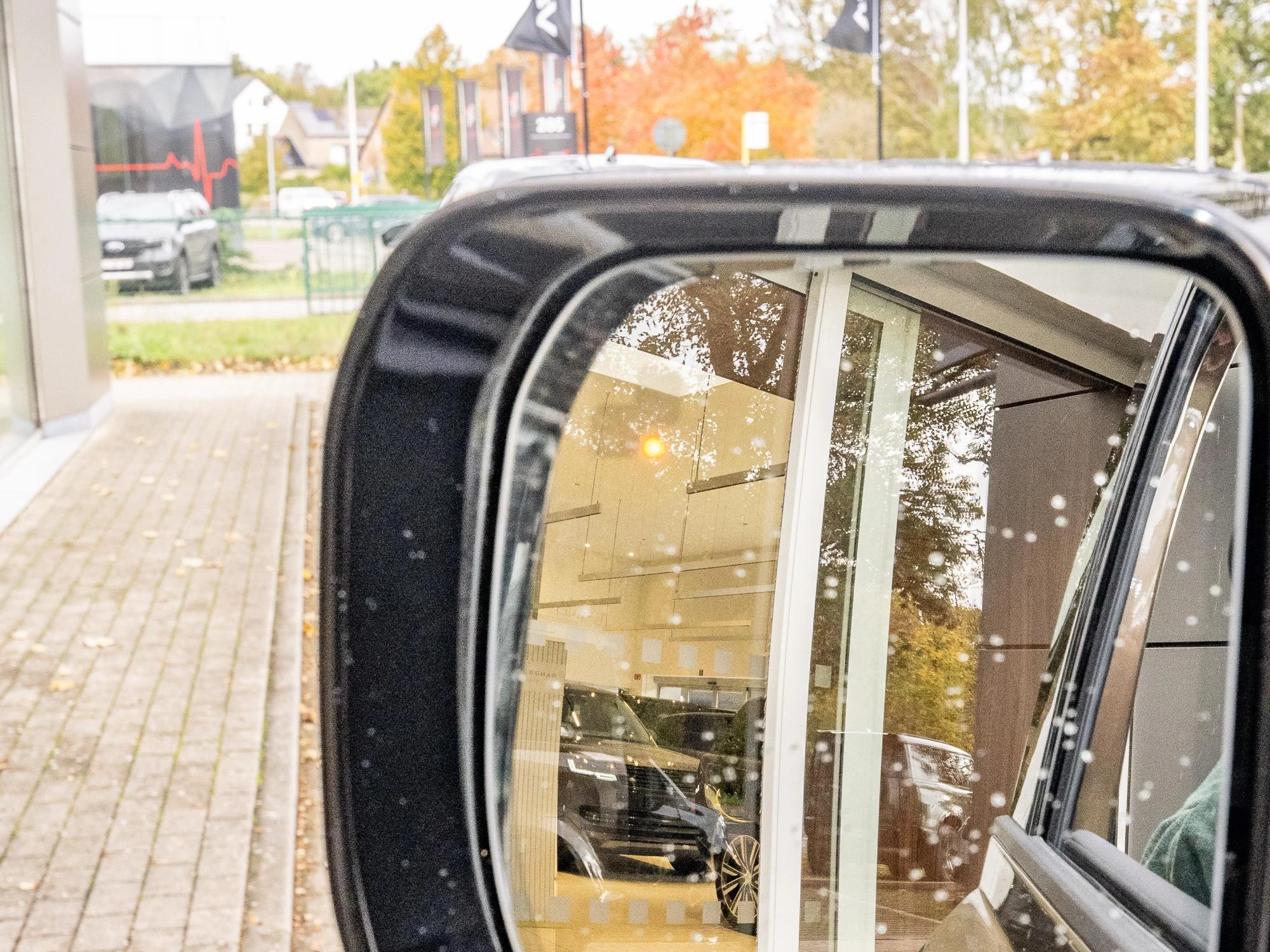Land Rover-Defender-image-21