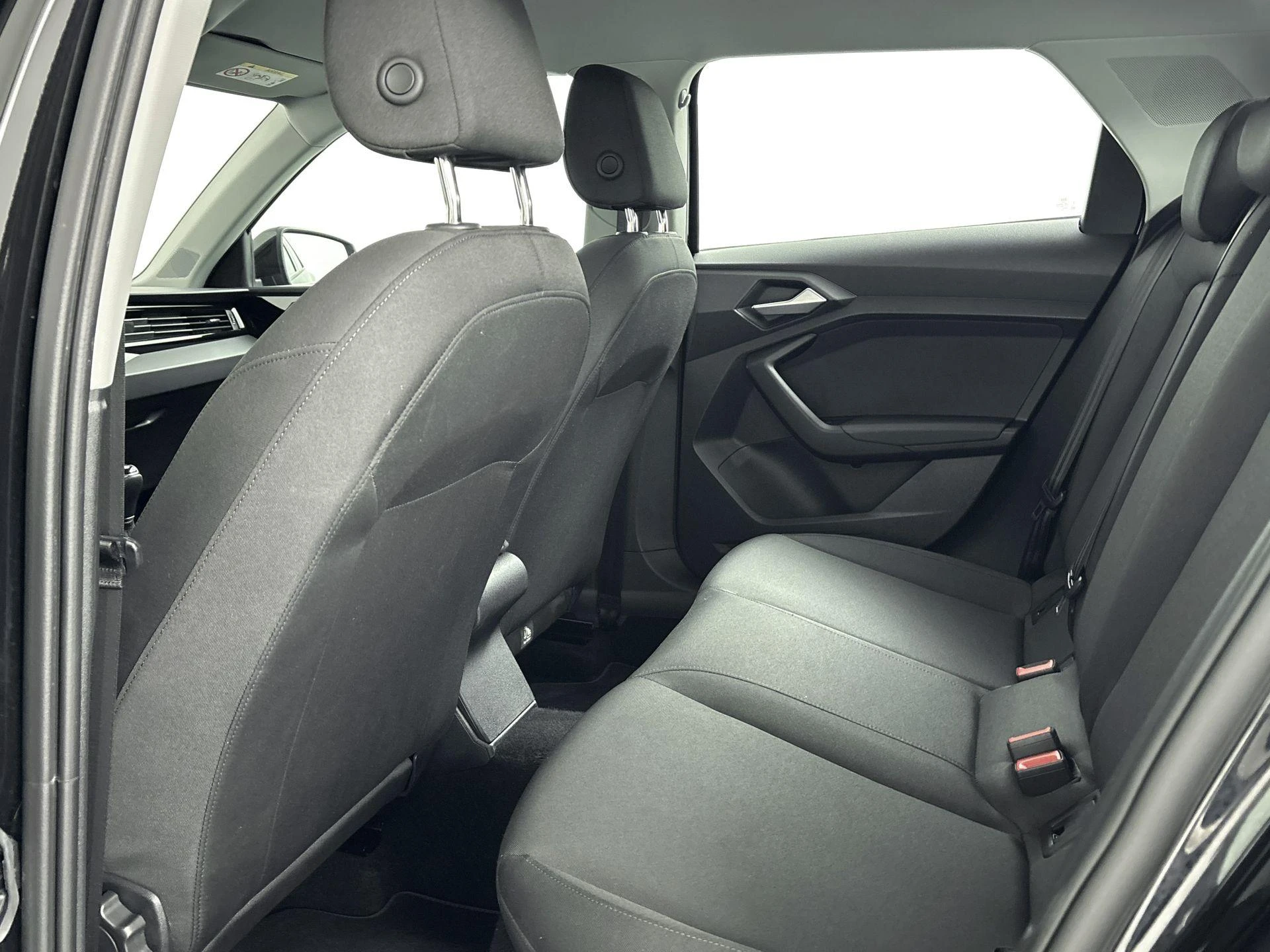 Audi-A1 Sportback-image-16