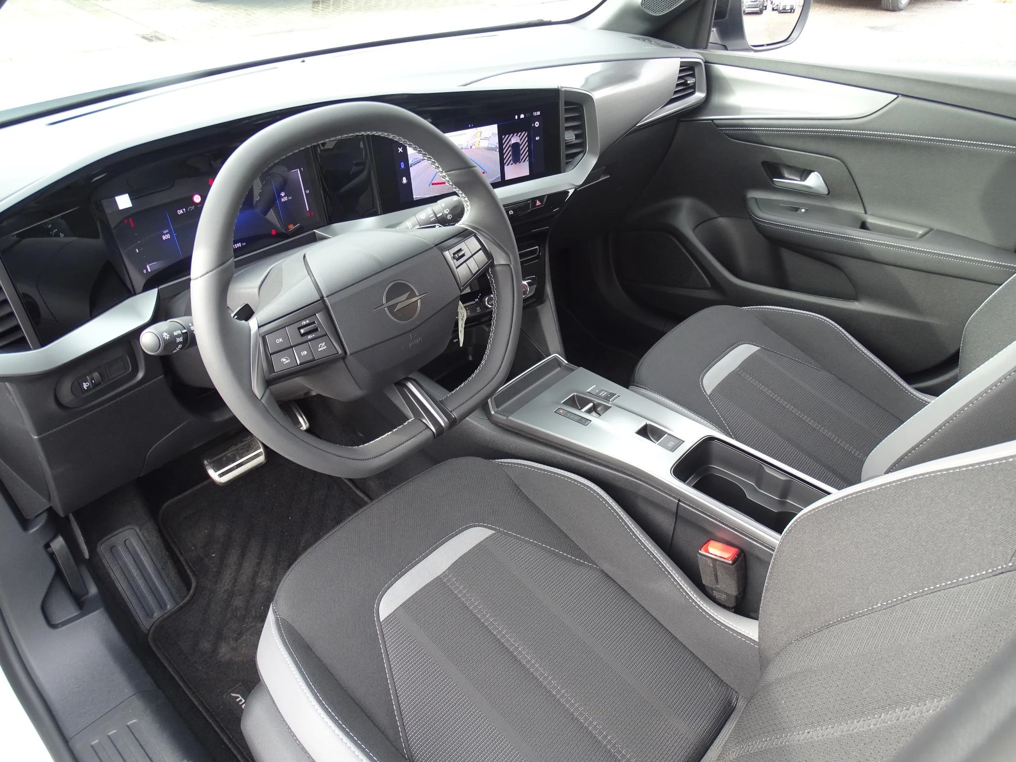 Opel-Mokka-image-11