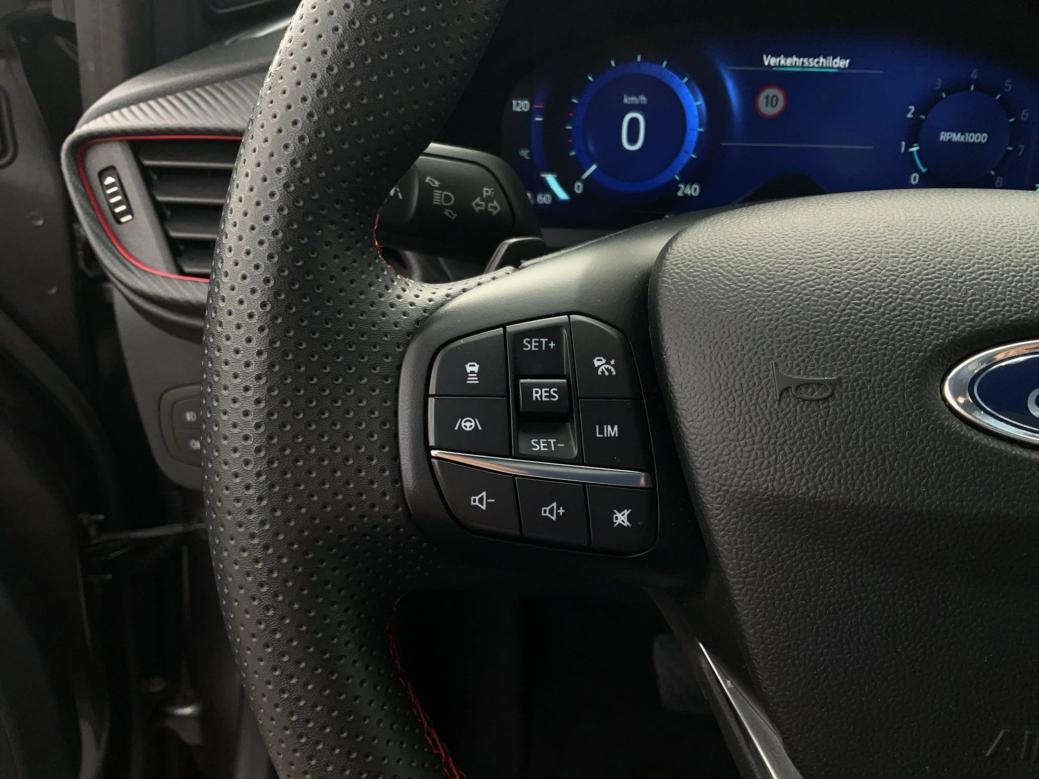 Ford-Puma-image-19