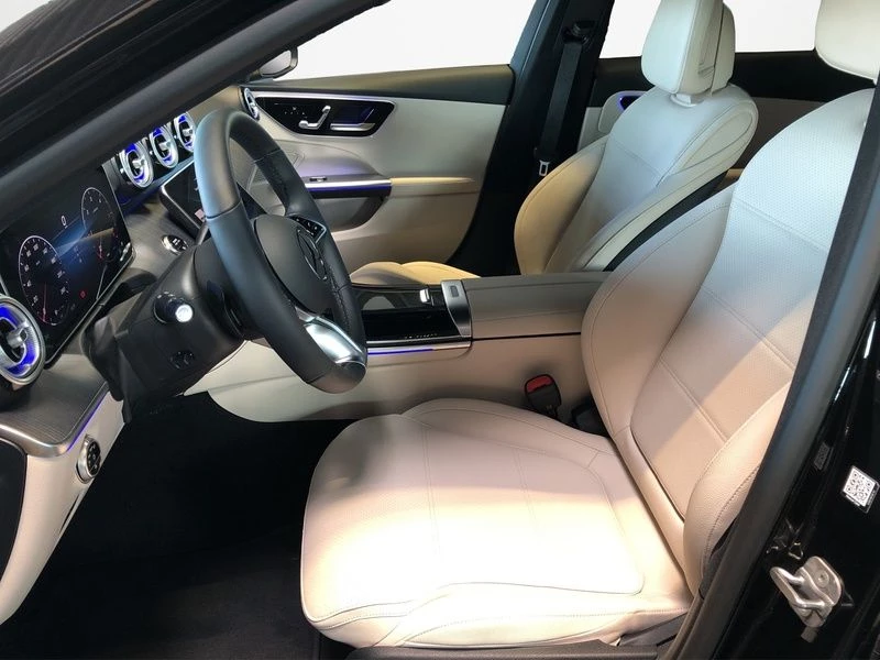 Mercedes-Benz C-Klasse 200 d AVANTGARDE DISTRONIC AHK 360° MEMORY AVANTGARDE