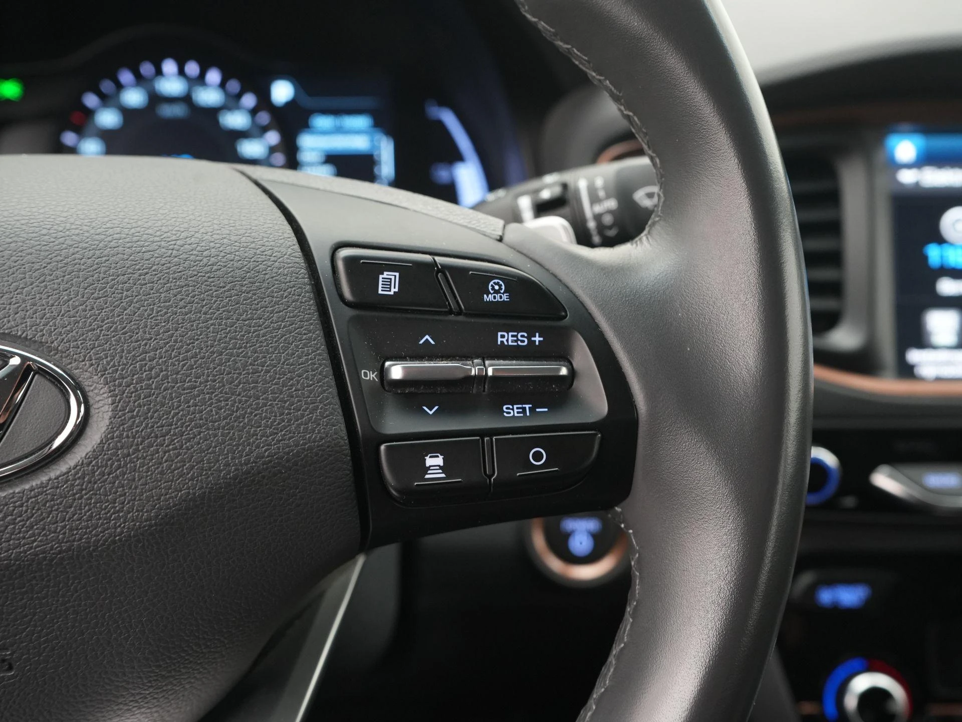 Hyundai-IONIQ-image-24