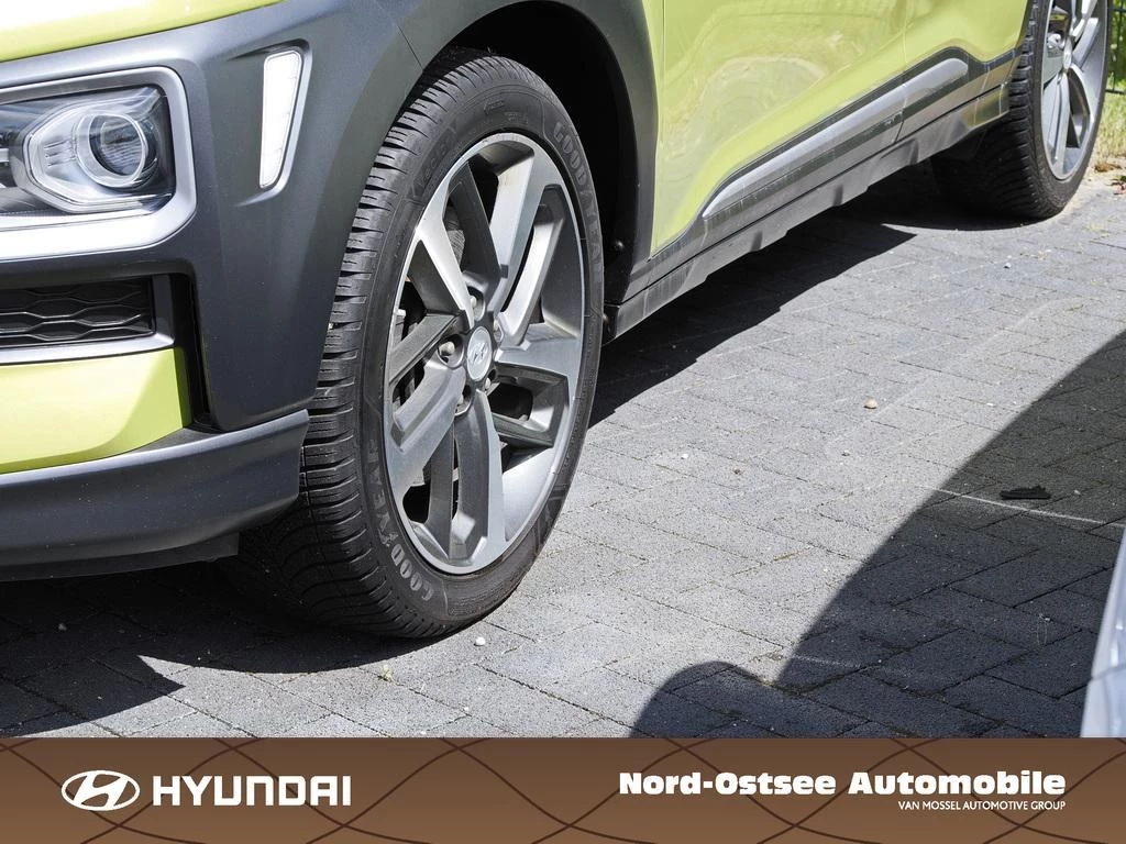 Hyundai Kona 1.6 T-GDI PREMIUM 2WD HUD TEMPO KAMERA PDC Premium