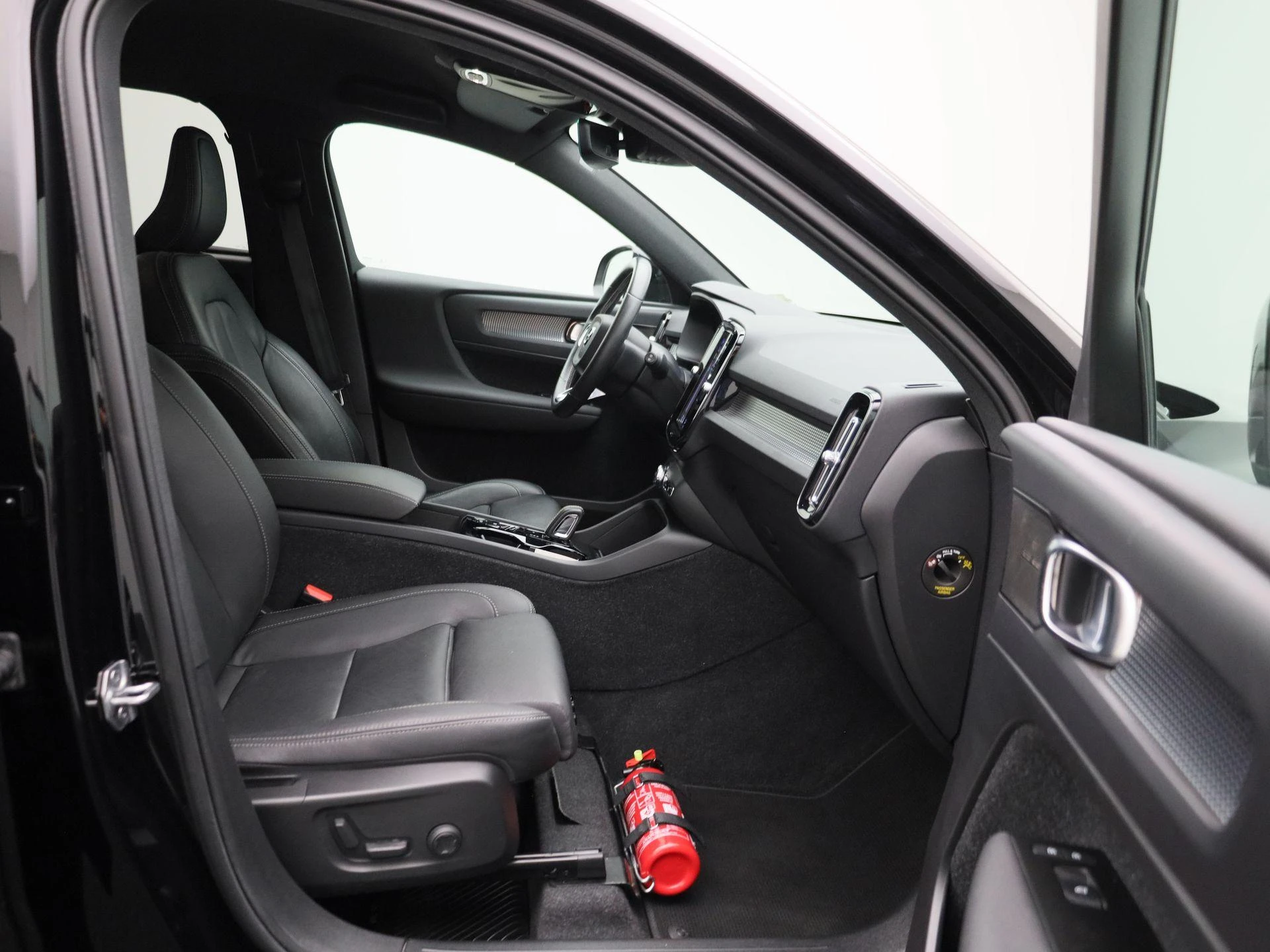 Volvo-XC40-image-38