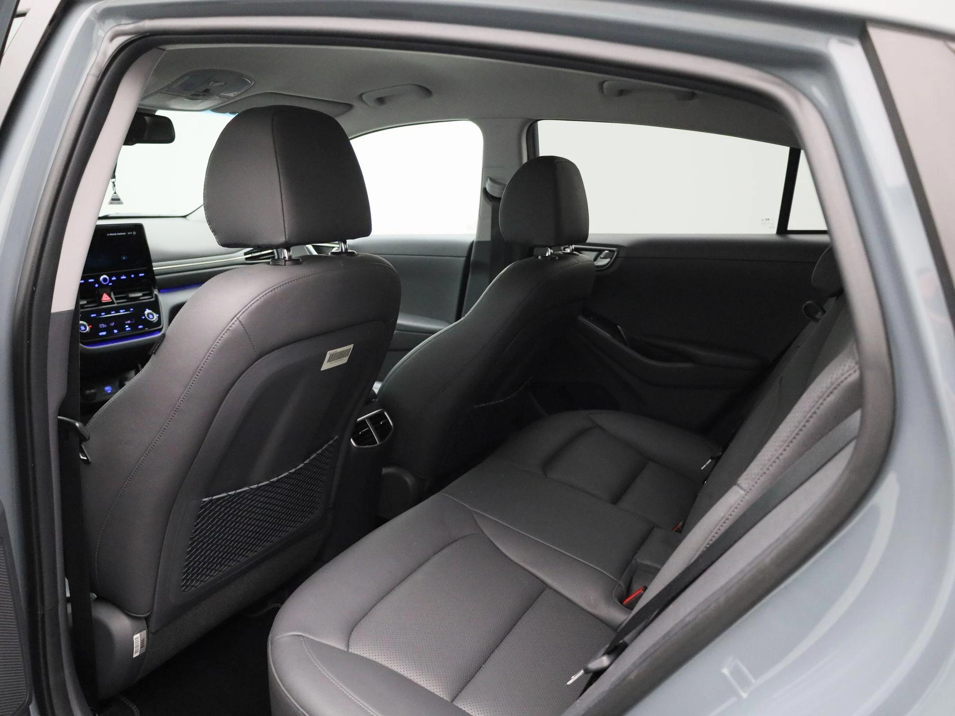 Hyundai-IONIQ-image-9