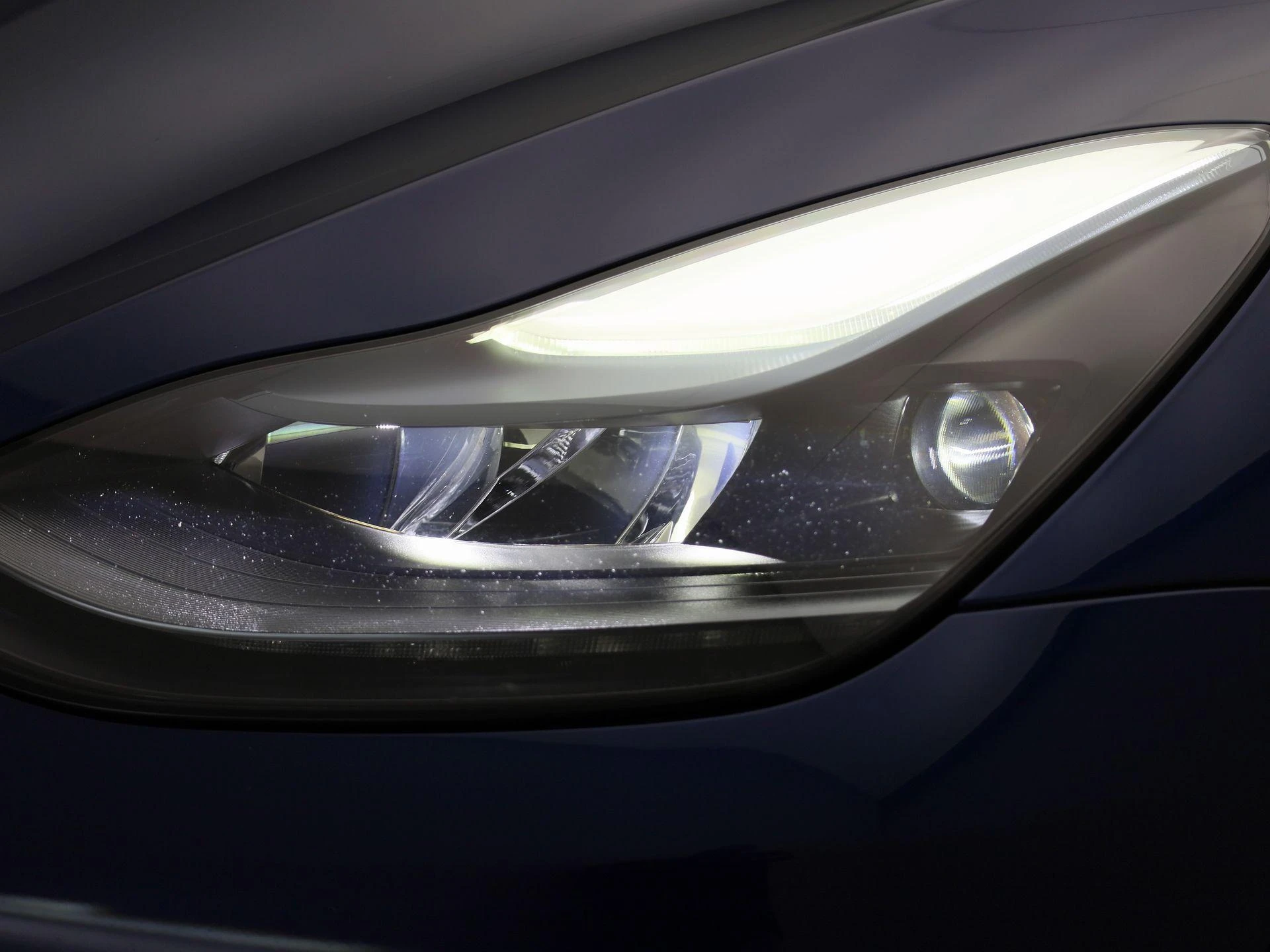 Tesla-Model Y-image-14