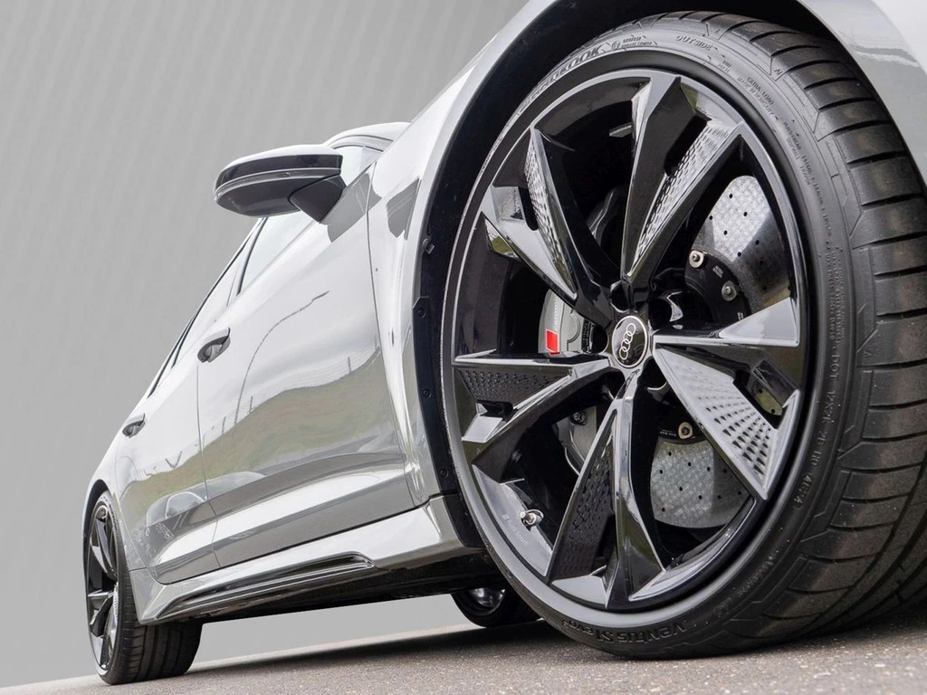 Audi RS6 Avant 4.0 TFSI Matrix Panorama B&O Head-up