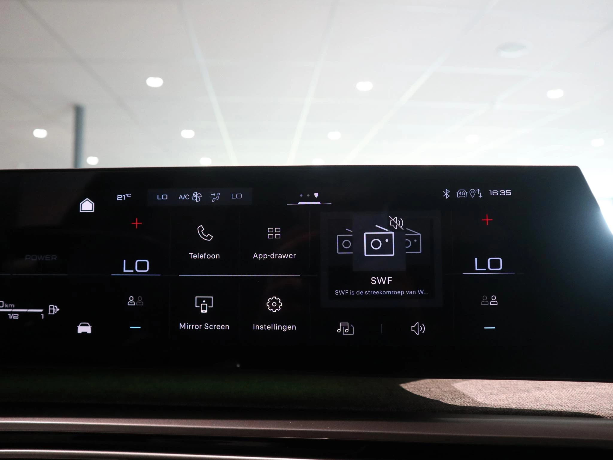Peugeot-5008-image-23