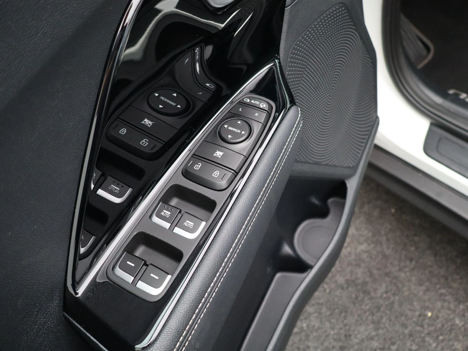 Kia-e-Niro-image-25