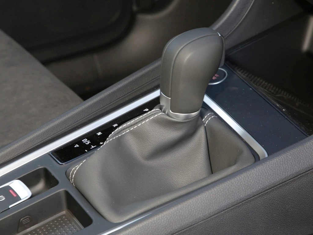 SEAT Ateca Road Ed. 1.5 TSI UPE 47.120 Style AssistXL
