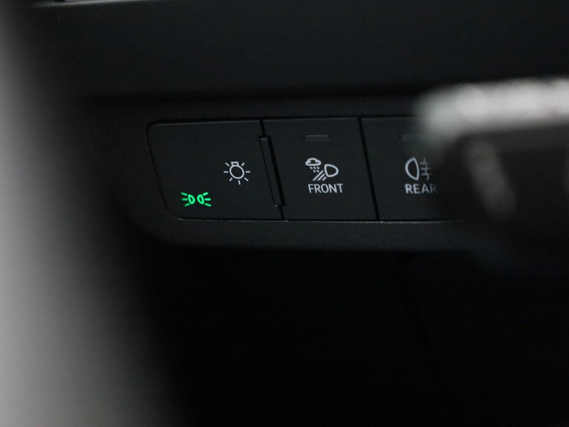 Audi-Q4 e-tron-image-27