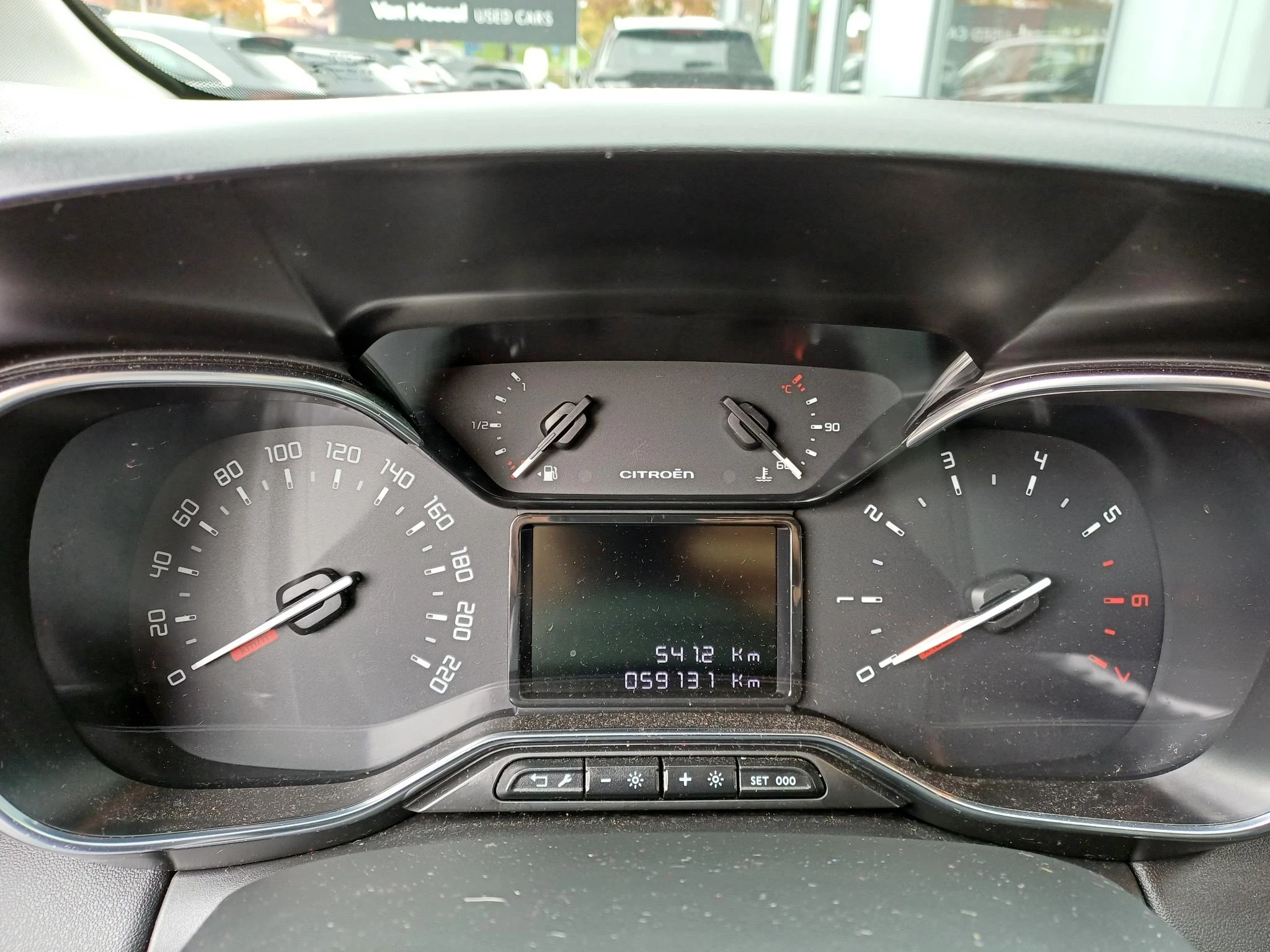 Citroën-C3 Aircross-image-12