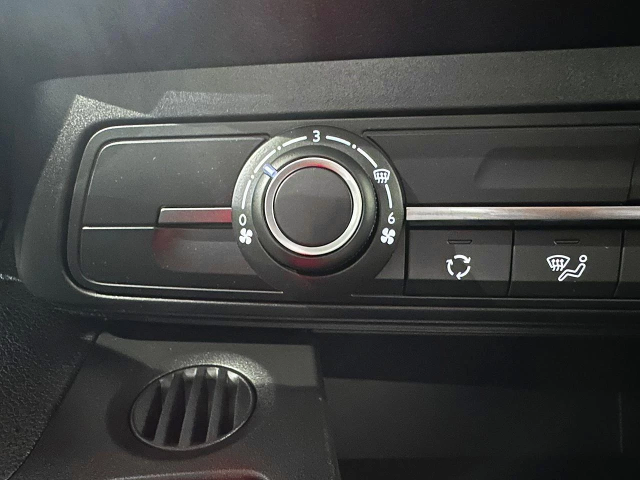 Fiat Doblò 1.5 BlueHDI 130 AT8 L1 Light