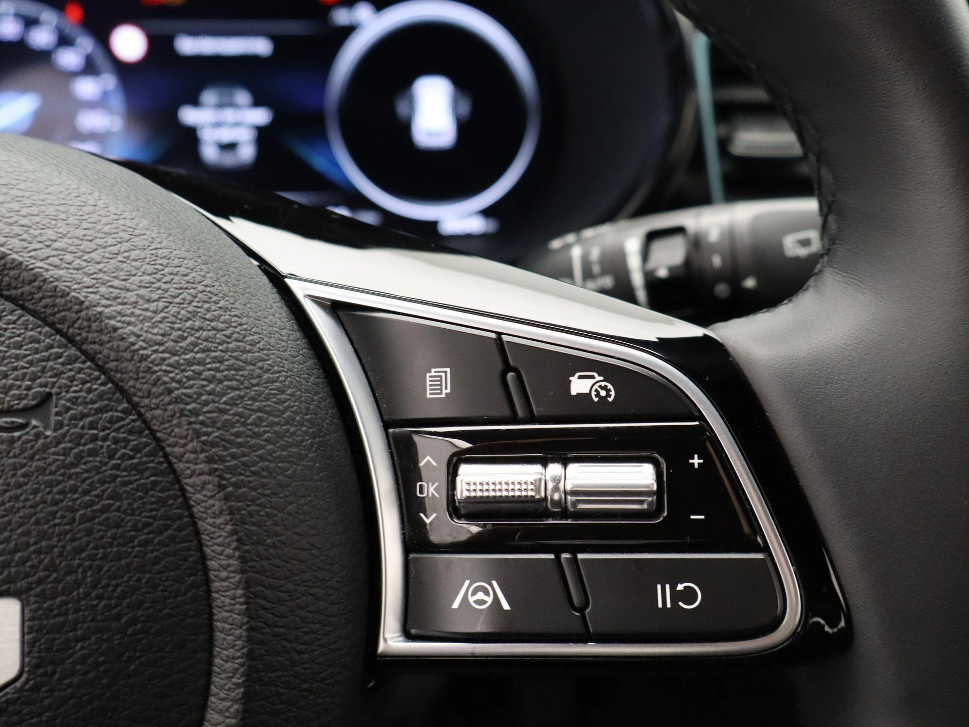 Kia-Ceed Sportswagon-image-28