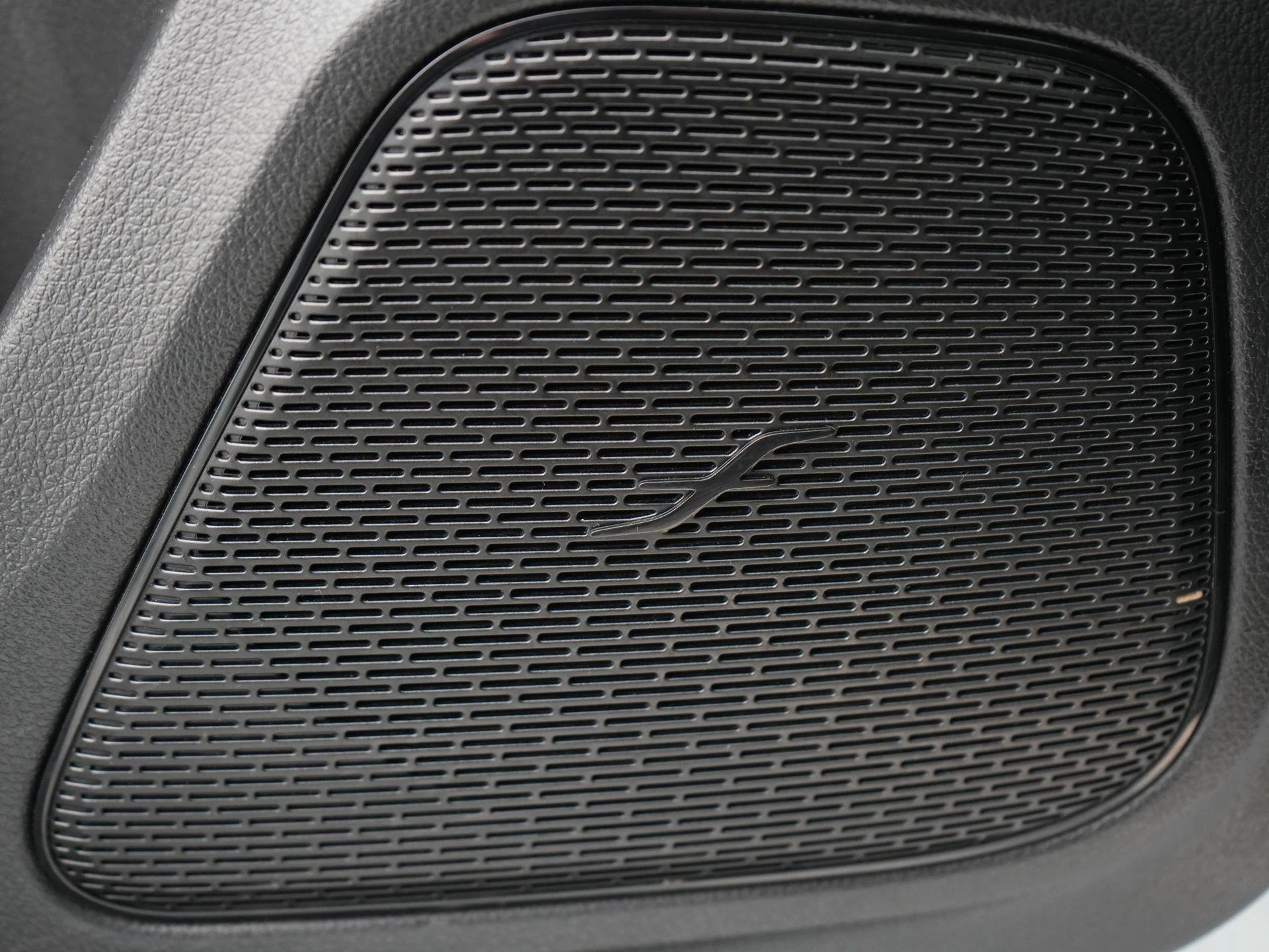 Mercedes-Benz-A-Klasse-image-31