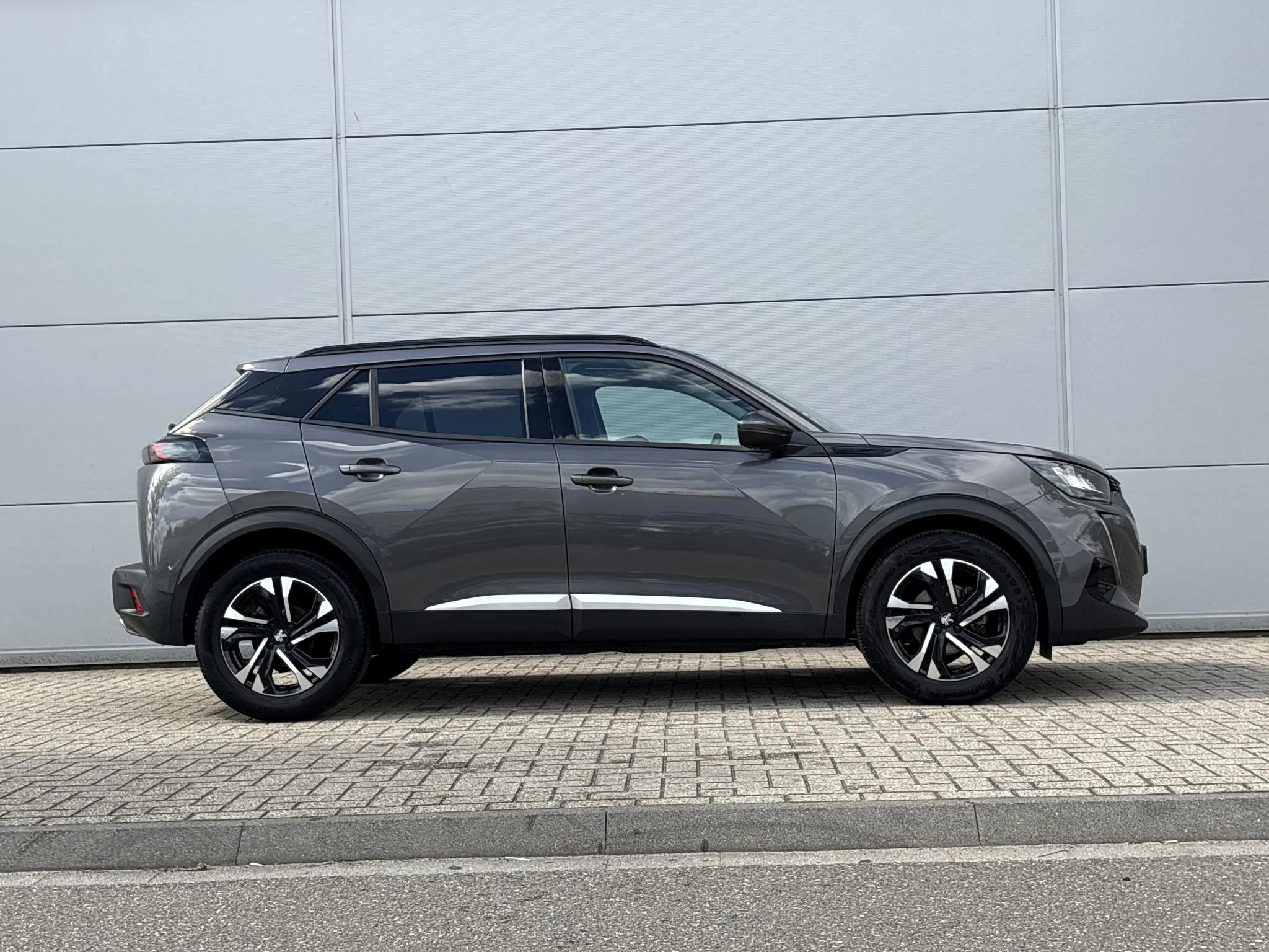 Peugeot 2008 1.2 PureTech Allure Pack