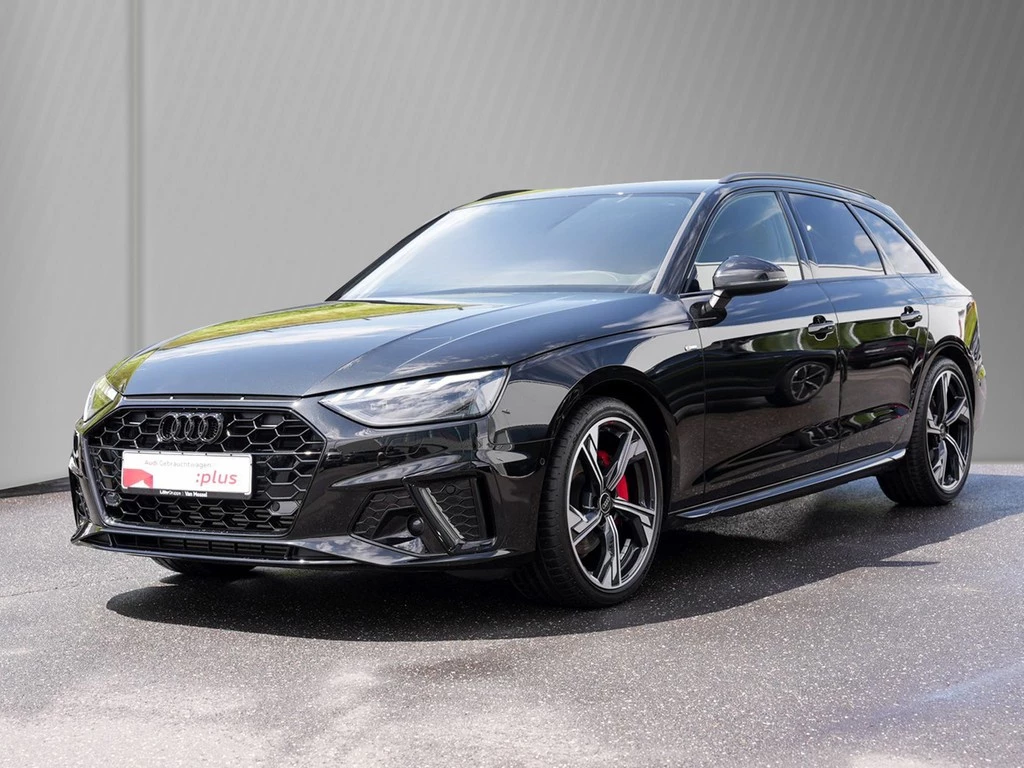Audi A4 Avant 40 TFSI S line competition plus Matrix