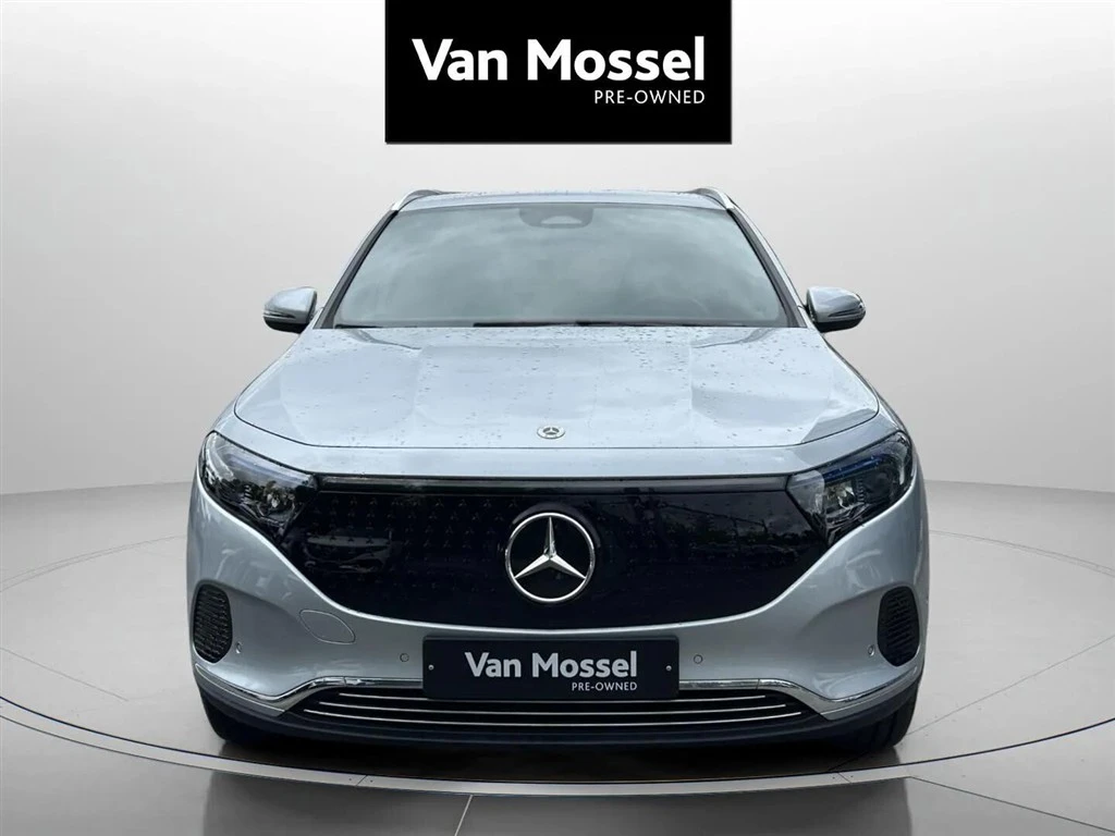 Mercedes-Benz-EQA-image-1
