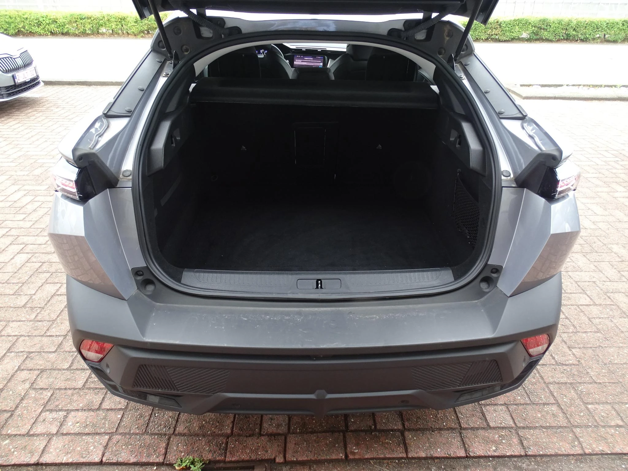 Peugeot-408-image-17