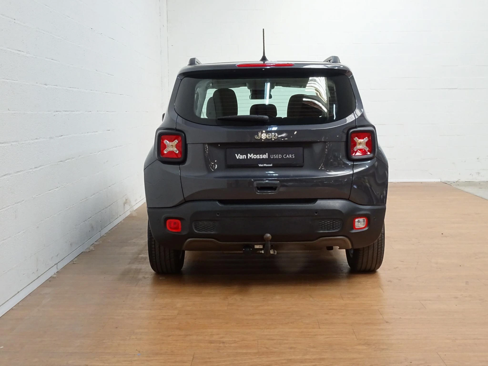 Jeep-Renegade-image-9