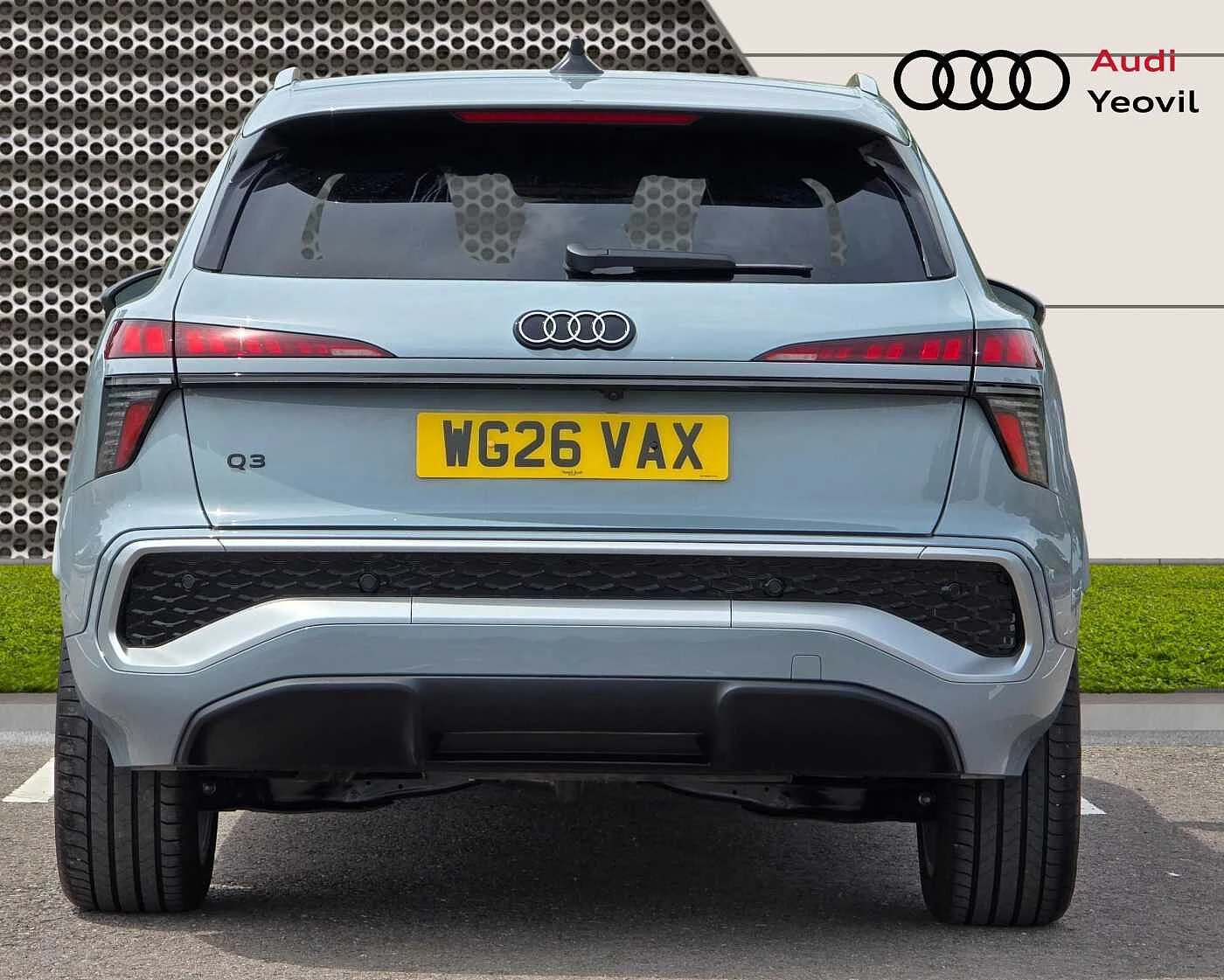 Audi-Q3-image-11