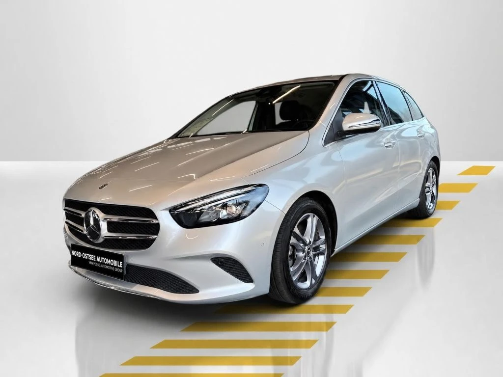 Mercedes-Benz-B-Klasse 220-image-1