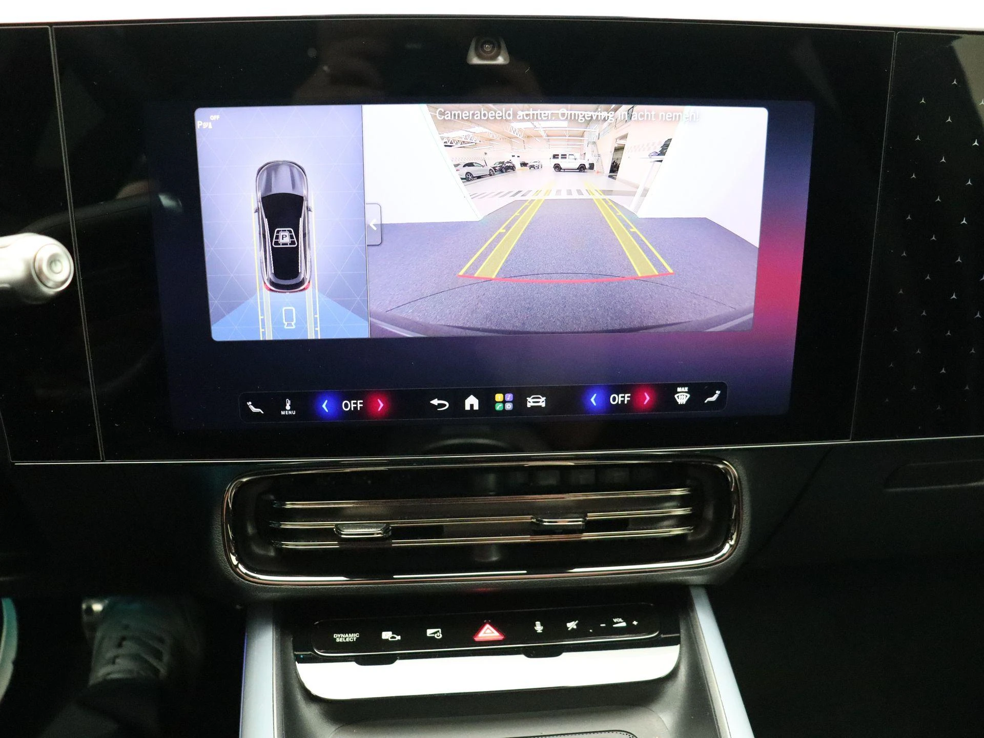 Mercedes-Benz-CLA-image-15