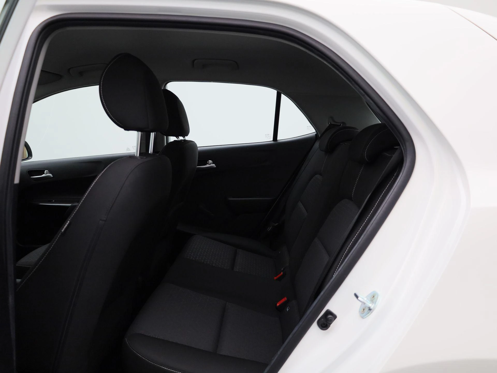 Kia-Picanto-image-9