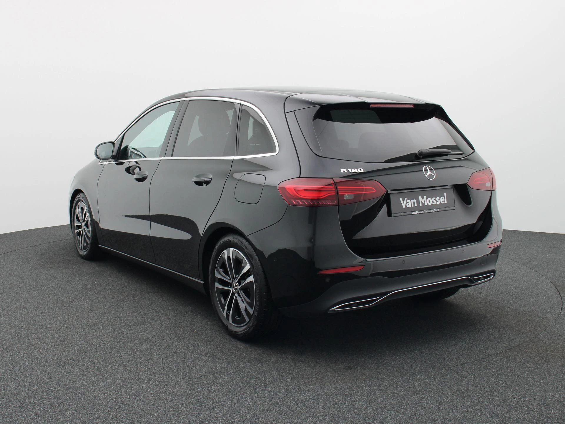 Mercedes-Benz Classe B 180 Business Line + CARPLAY + LED +