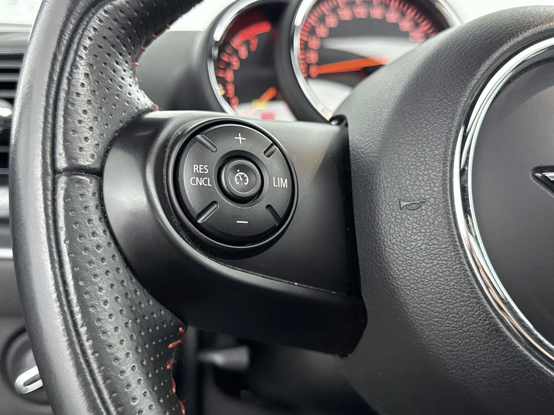 MINI-Clubman-image-5