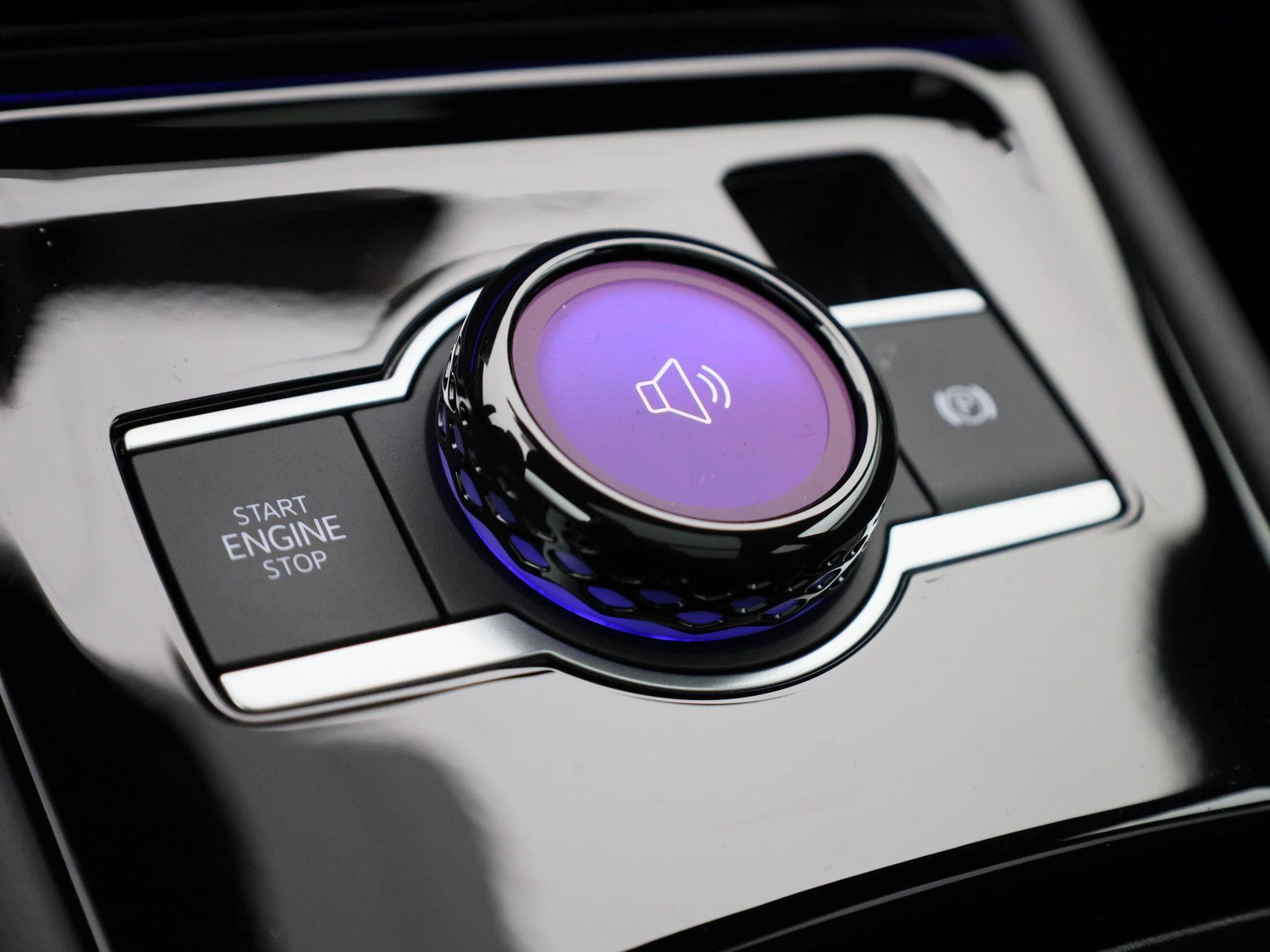 Volkswagen-Tayron-image-30