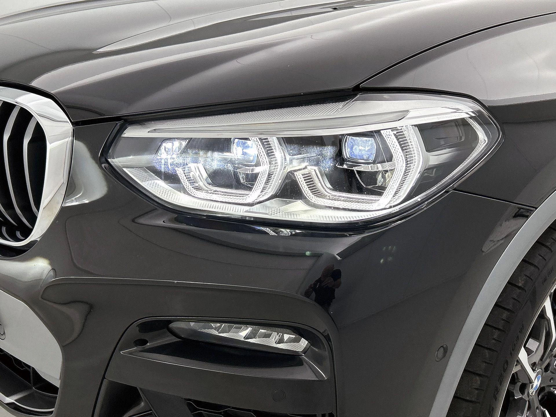 BMW-X4-image-12