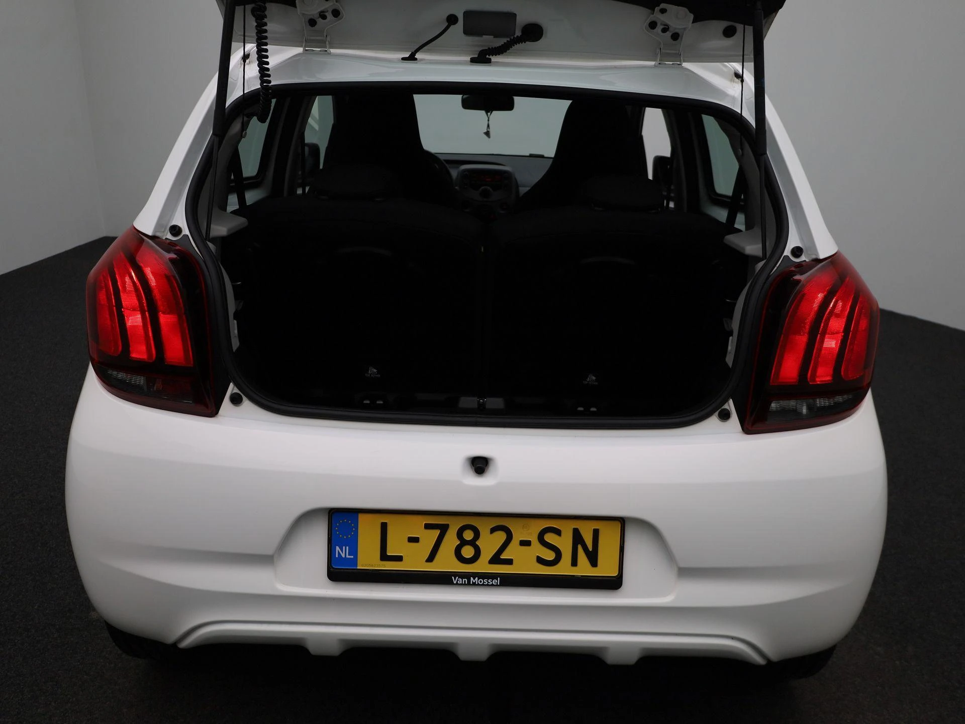 Peugeot-108-image-11