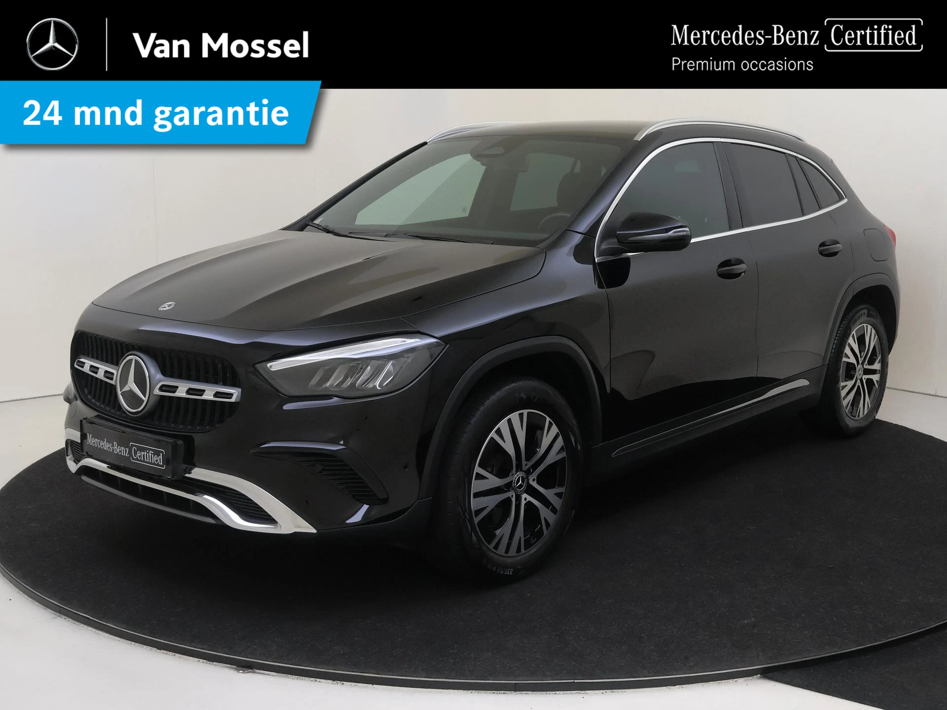 Mercedes-Benz-GLA-image-0