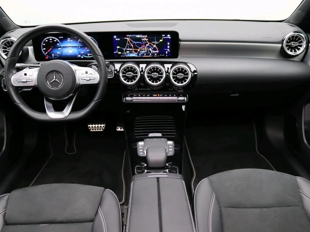 Mercedes-Benz A-Klasse 250 e Business Solution AMG-Line