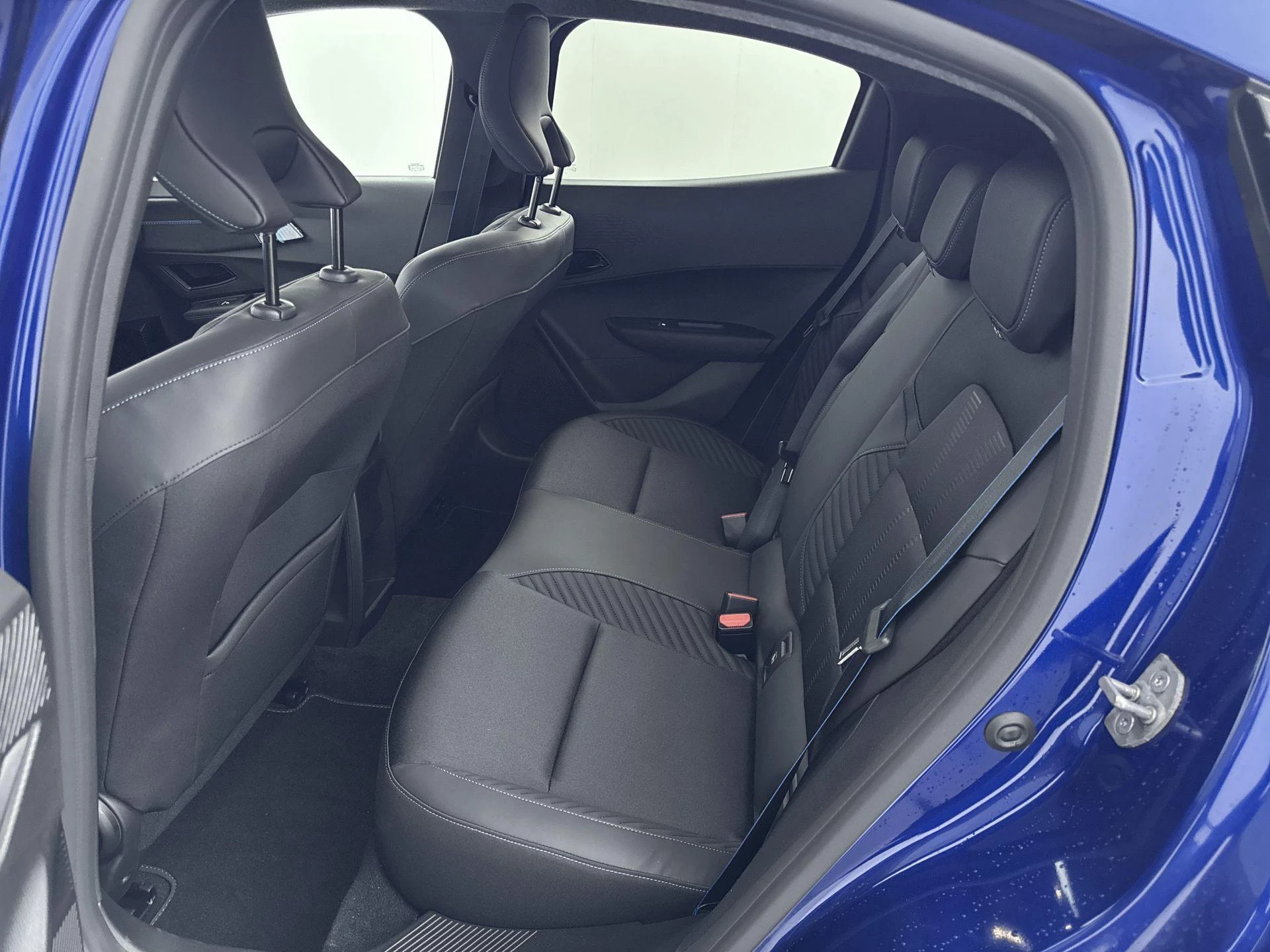Renault-Clio-image-25
