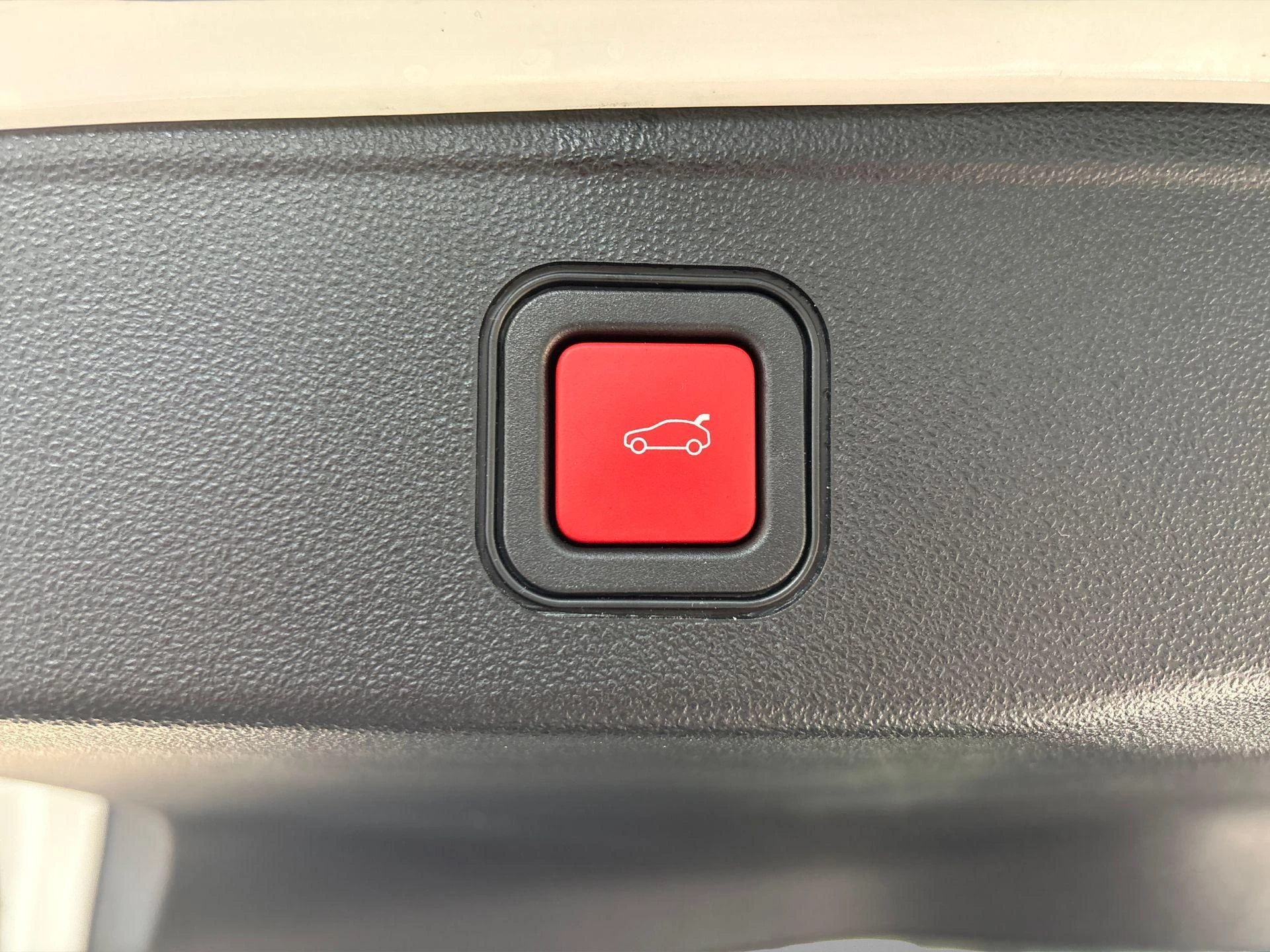 Jeep Avenger Summit 54 kWh