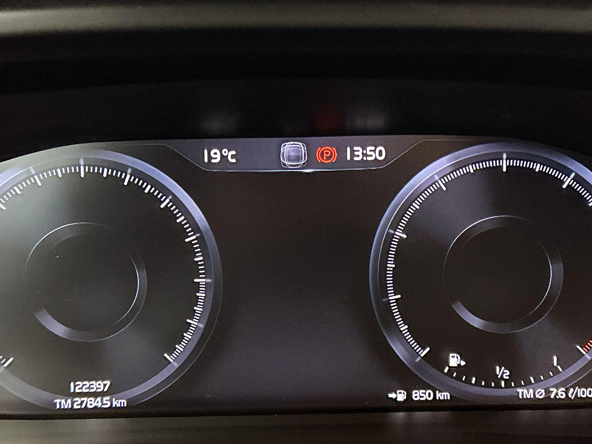 Volvo-XC40-image-8