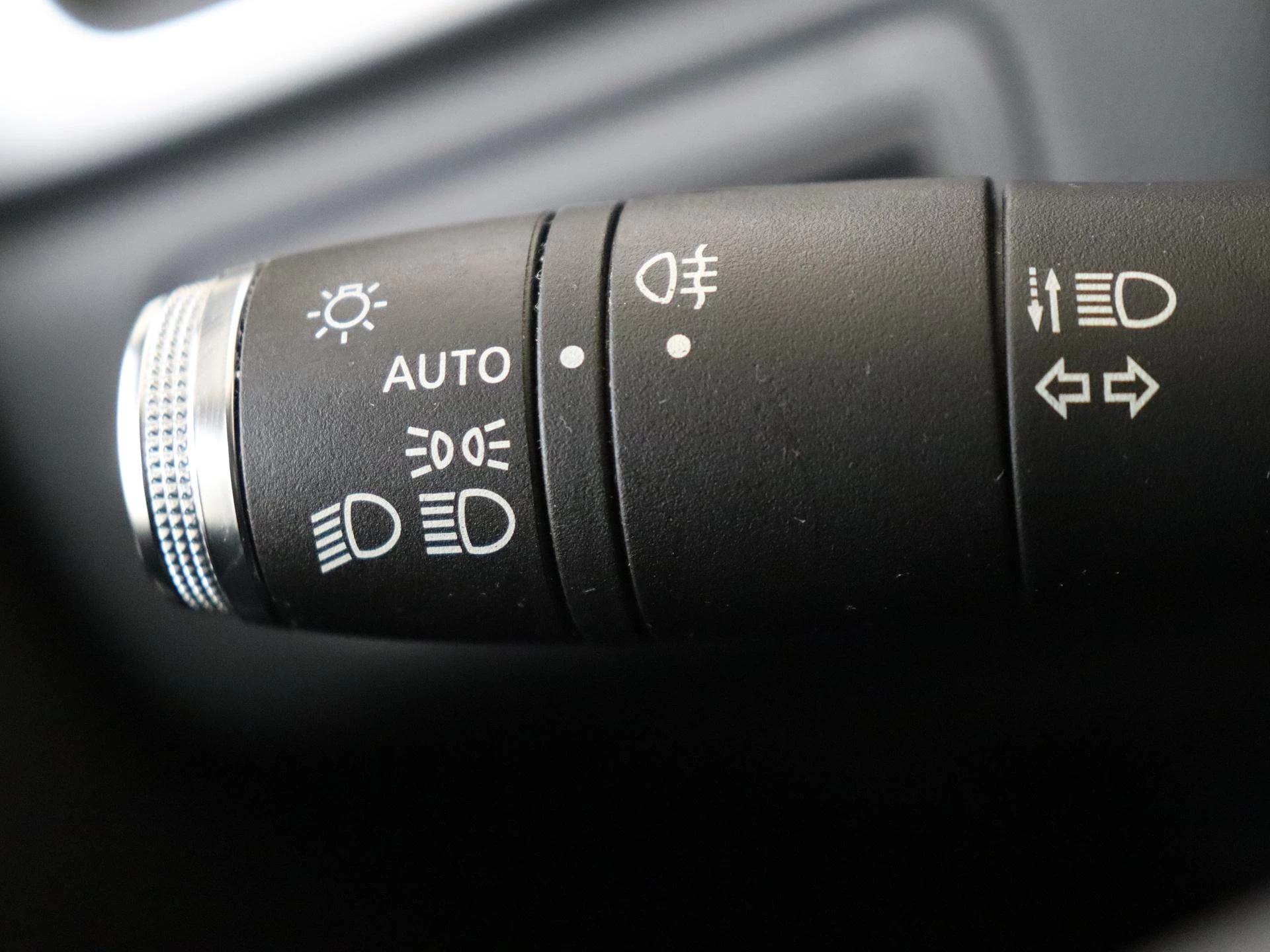 Renault-Captur-image-27