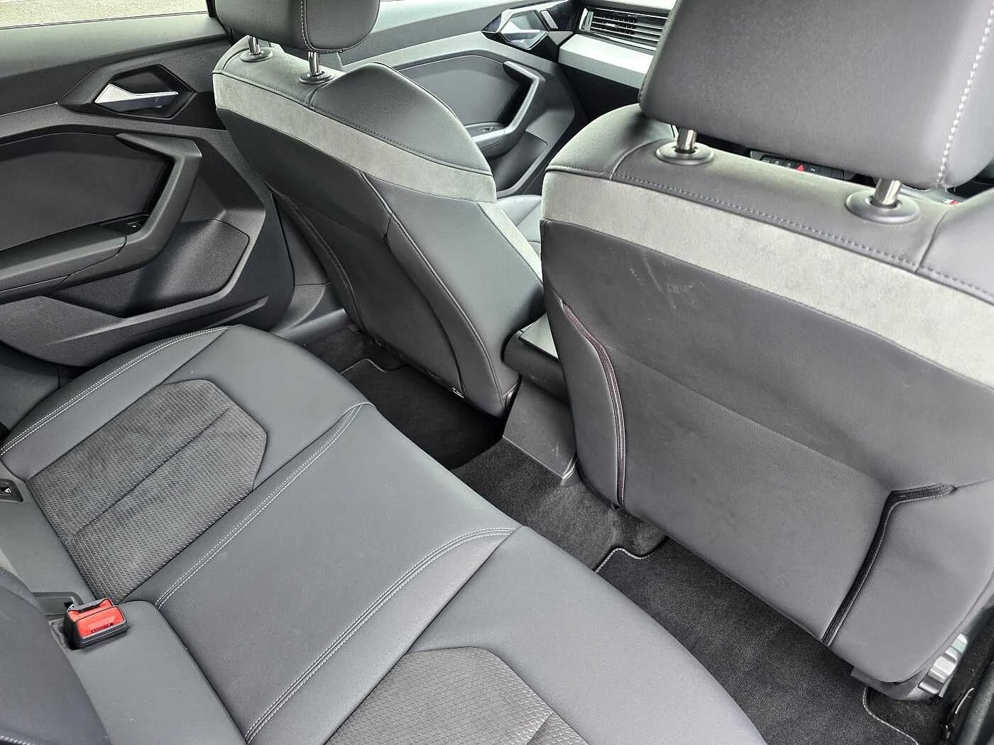 Audi-A1 Sportback-image-39