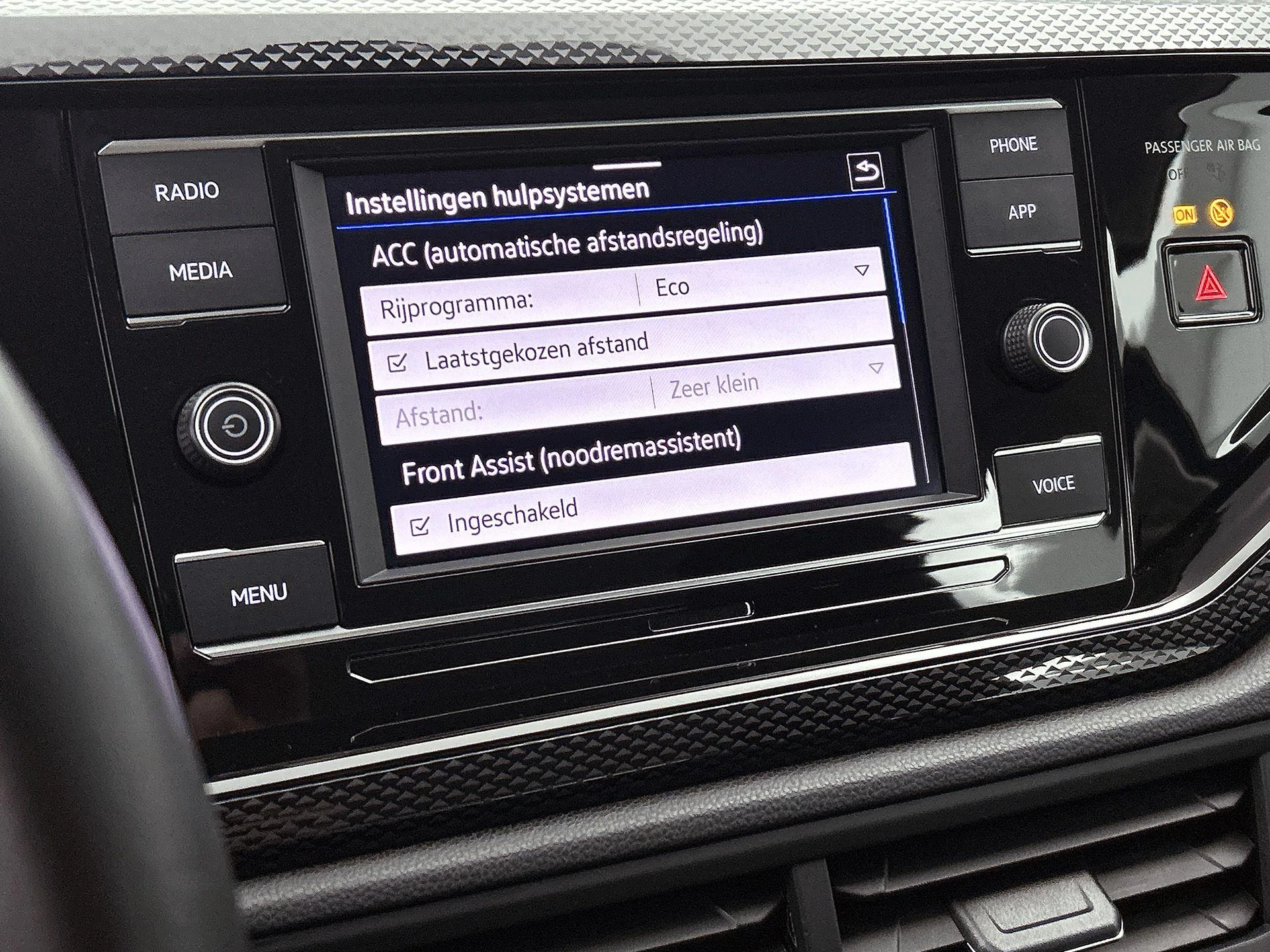 Volkswagen-Taigo-image-8