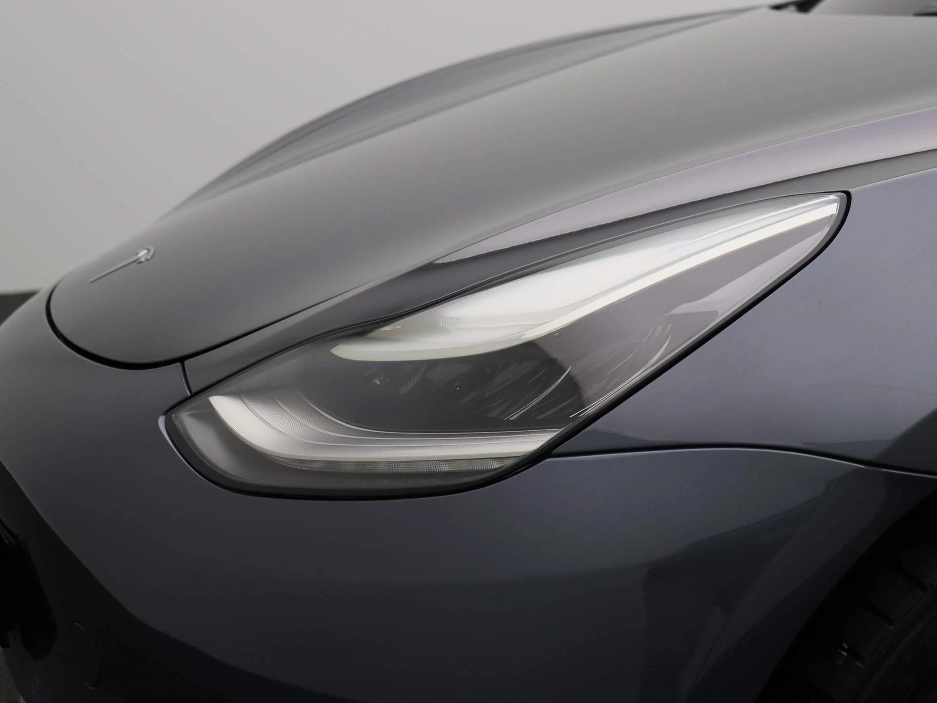Tesla Model 3 Long Range AWD 75 kWh